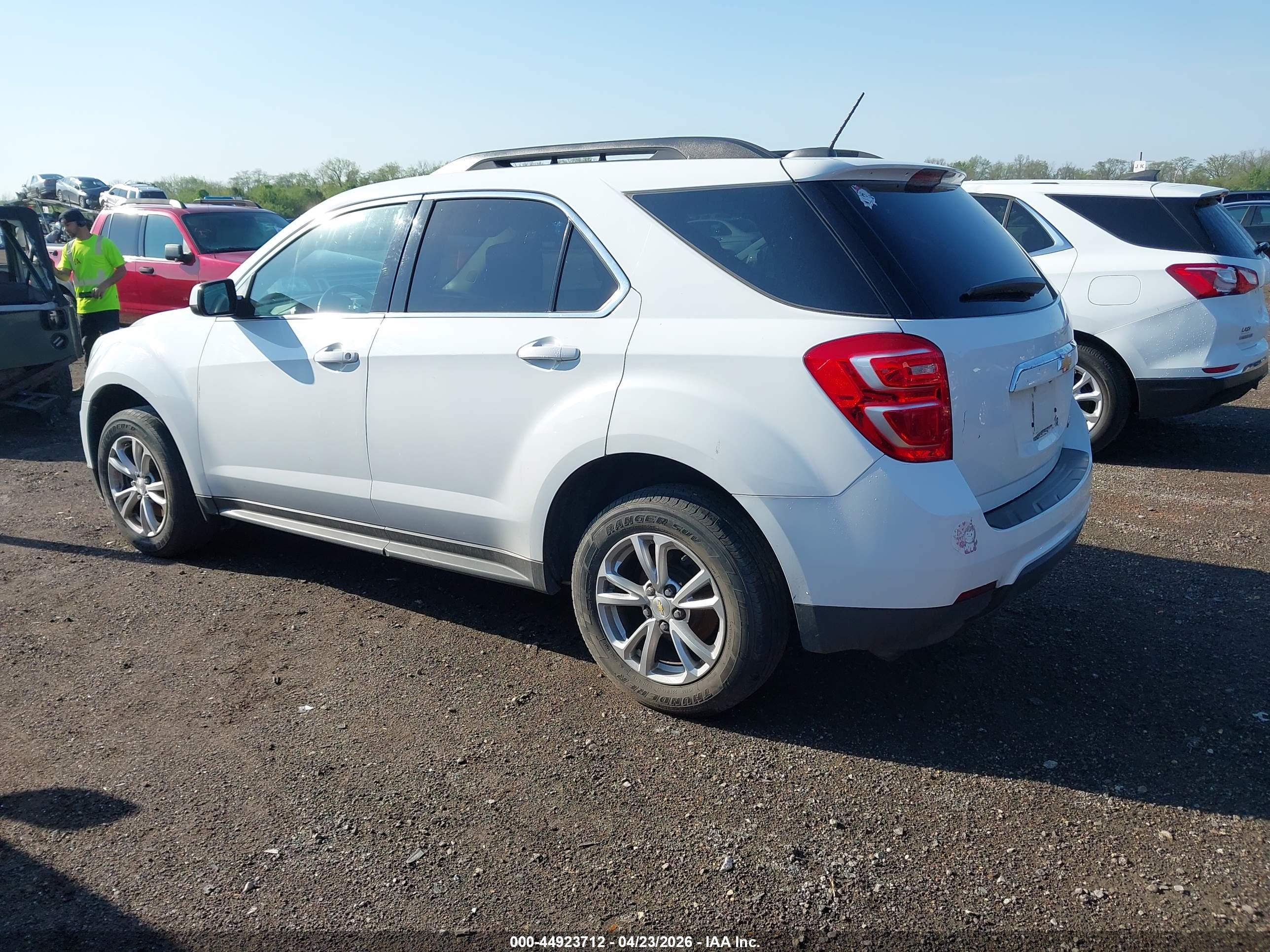 CHEVROLET EQUINOX image 3