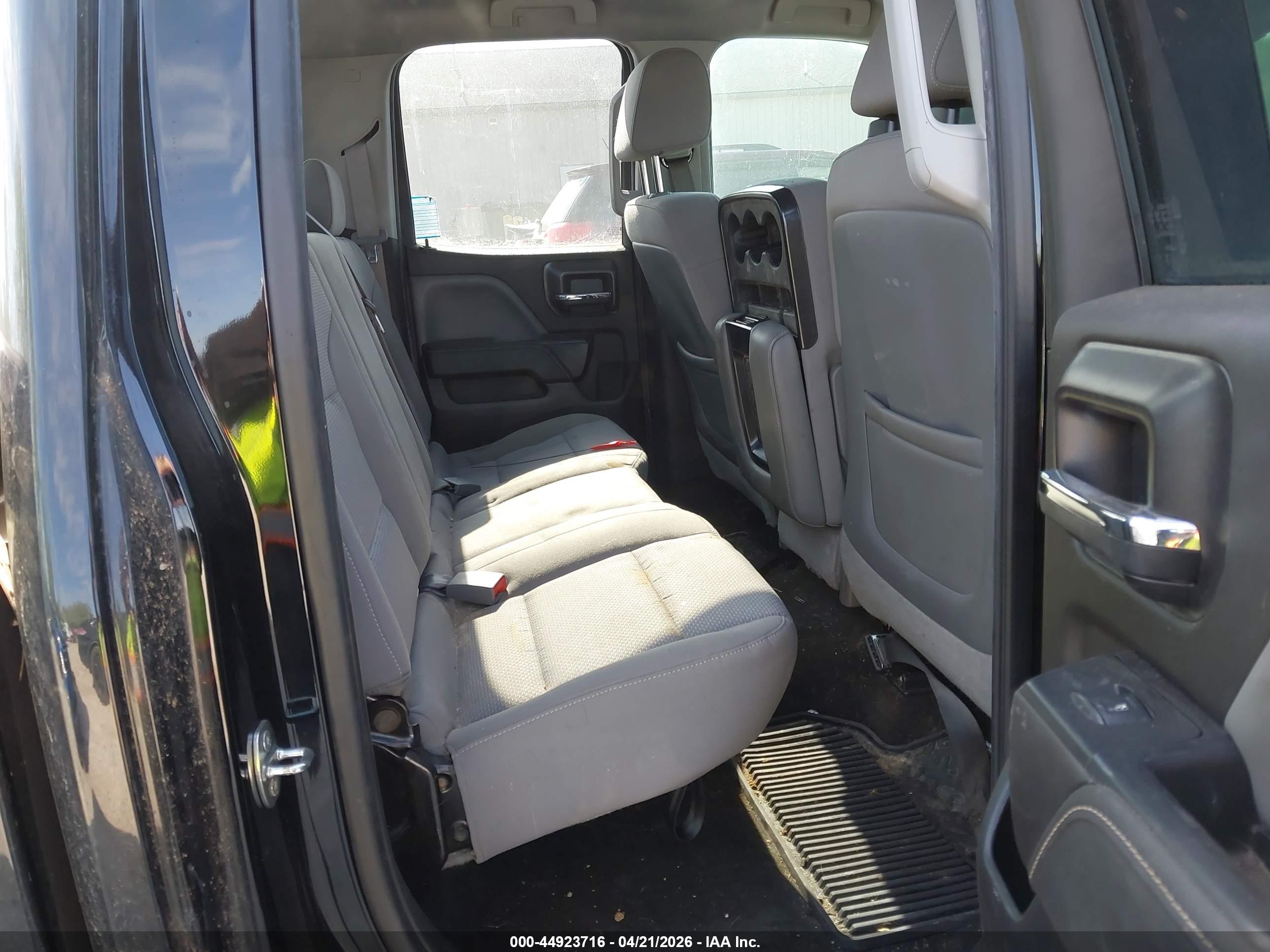 GMC SIERRA image 8