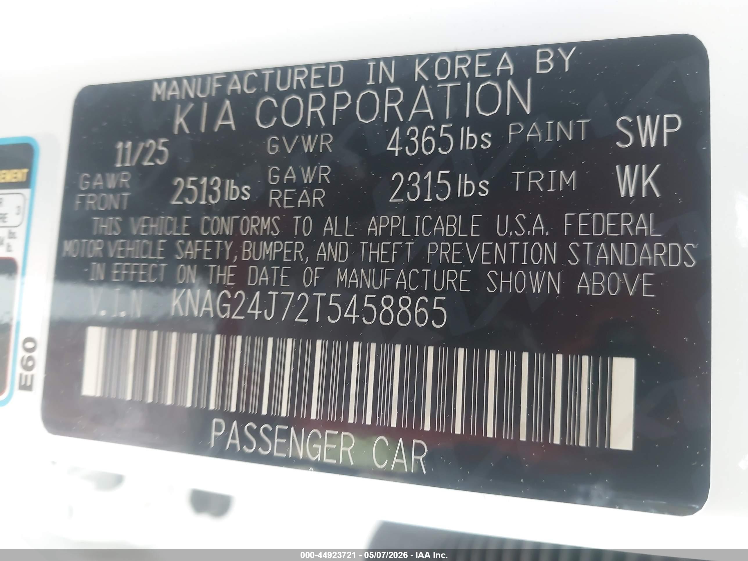 KIA K5 image 9