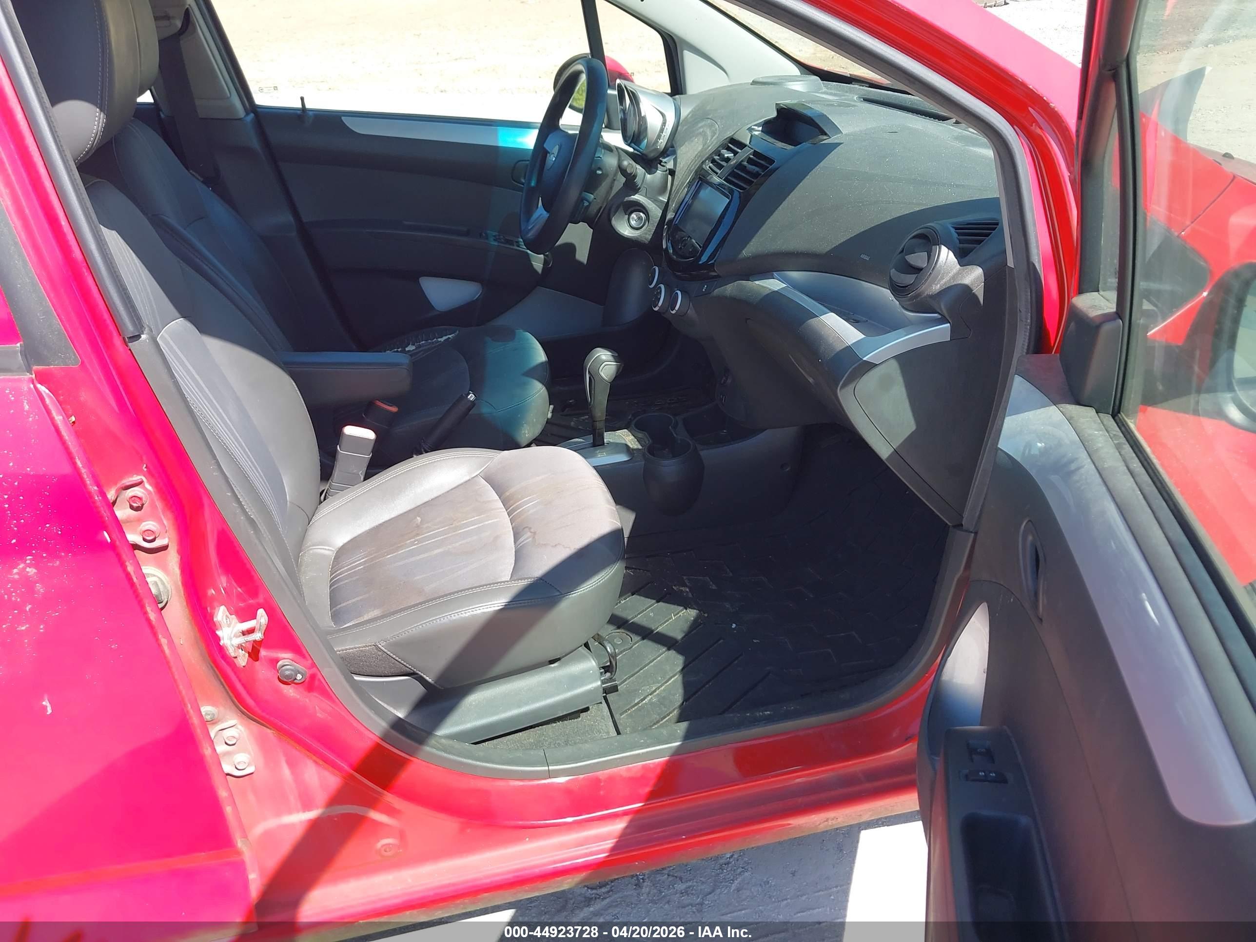 CHEVROLET SPARK image 5