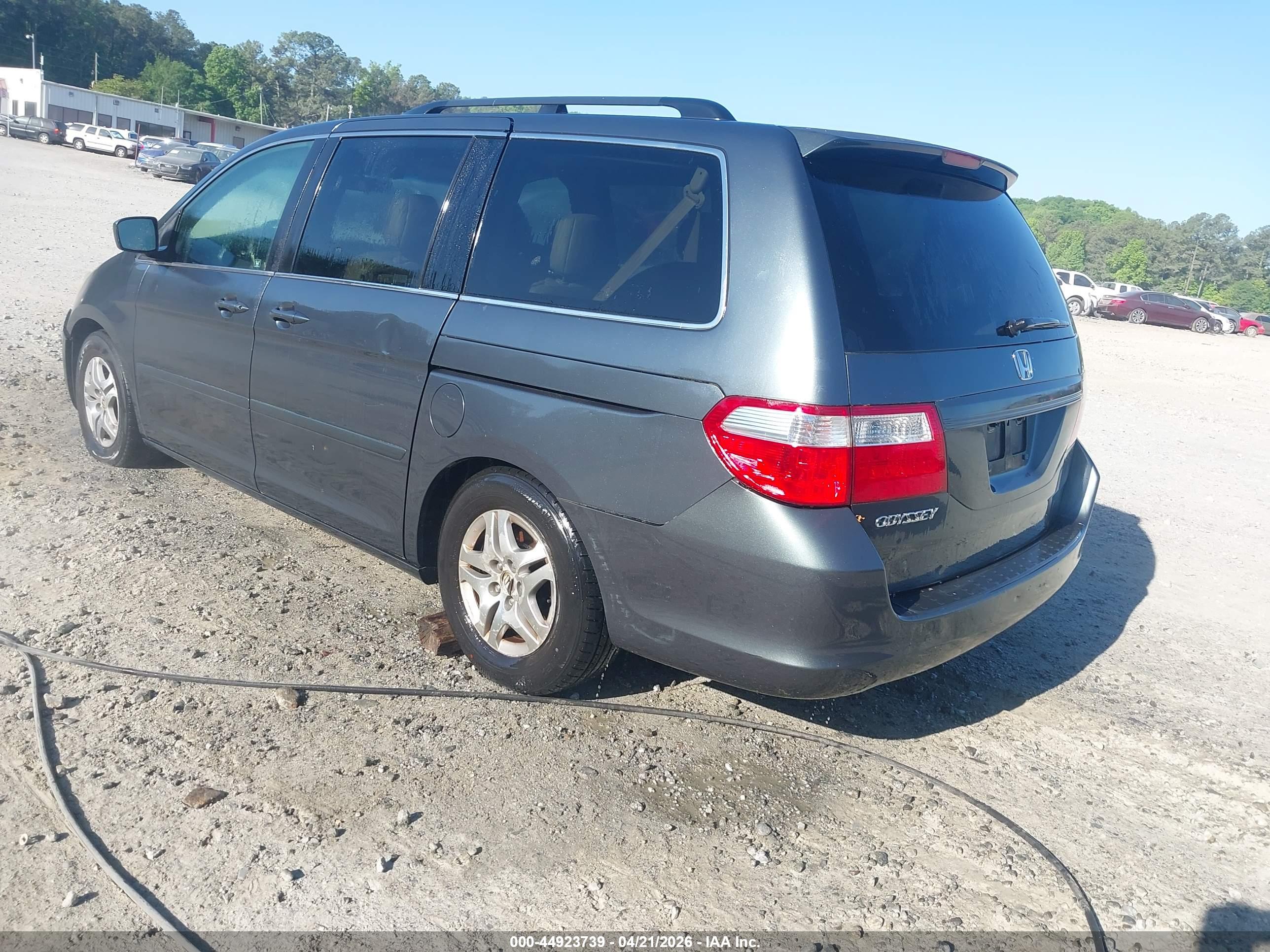 HONDA ODYSSEY image 3