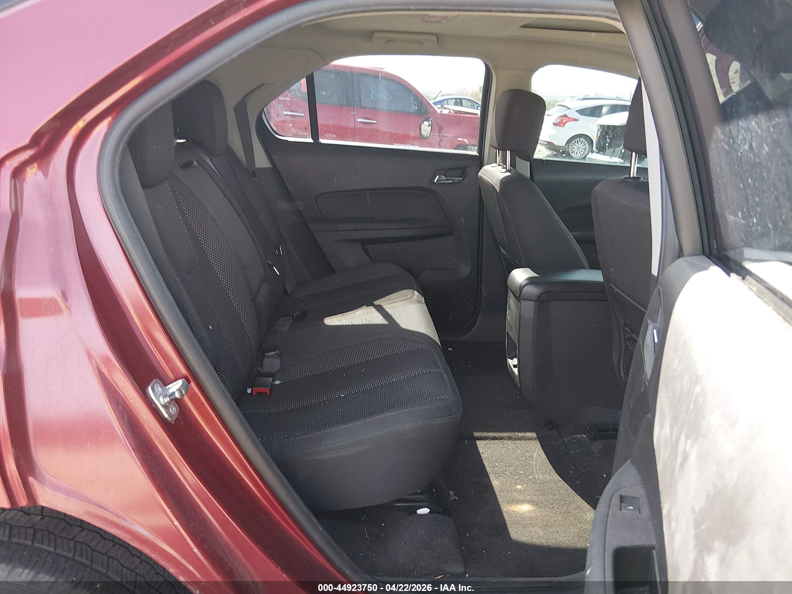 CHEVROLET EQUINOX image 8