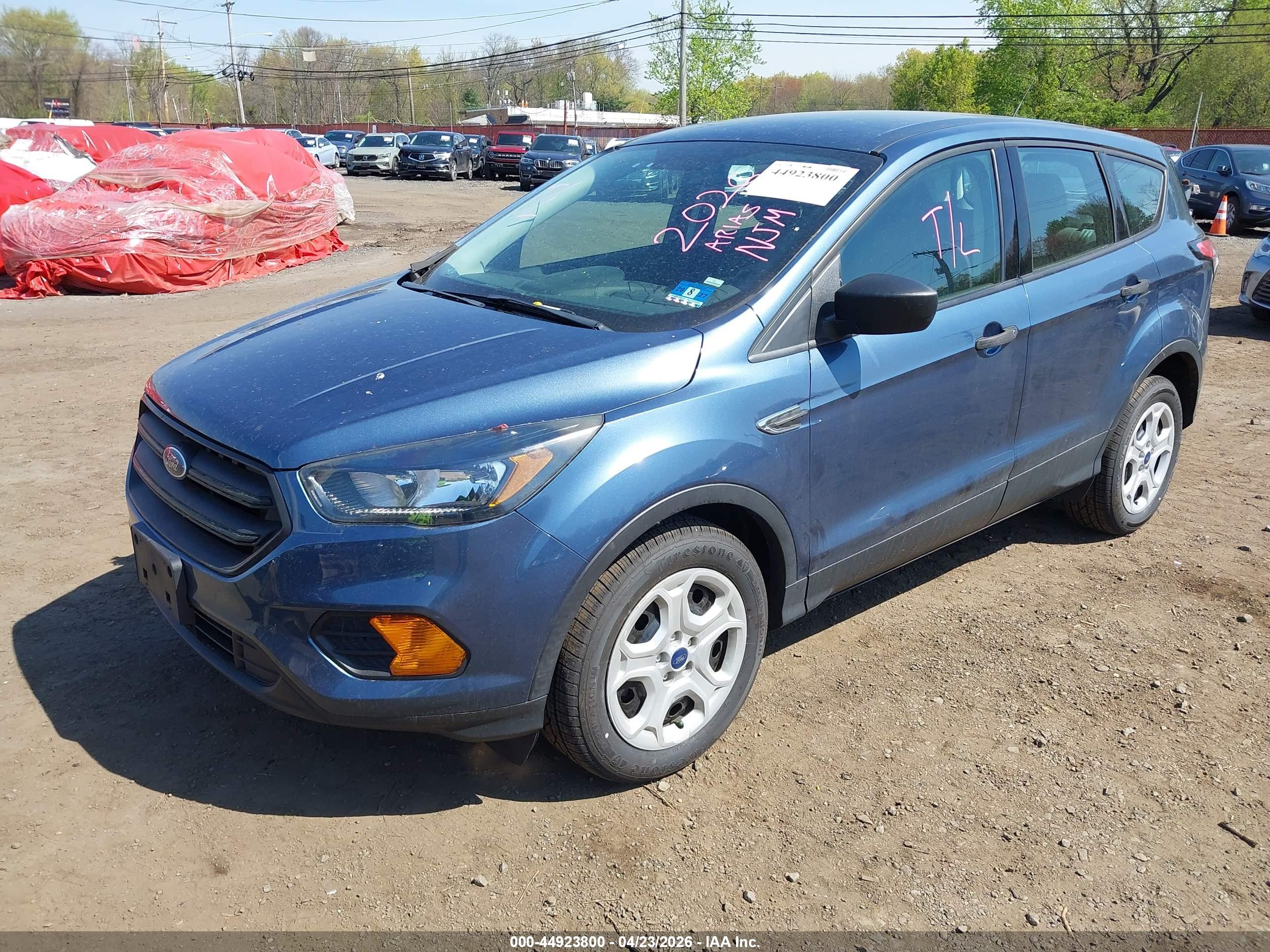 FORD ESCAPE image 2