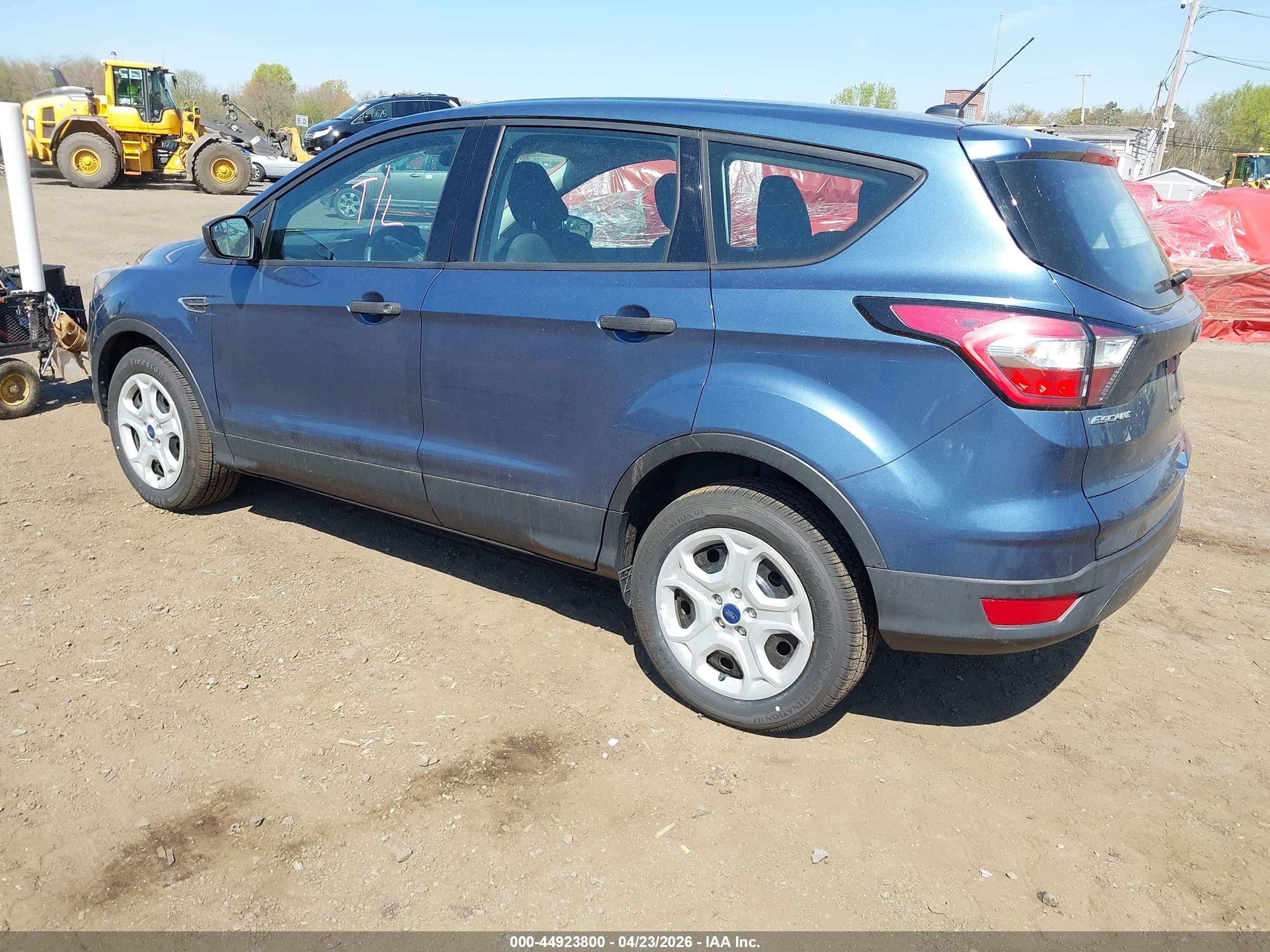 FORD ESCAPE image 3