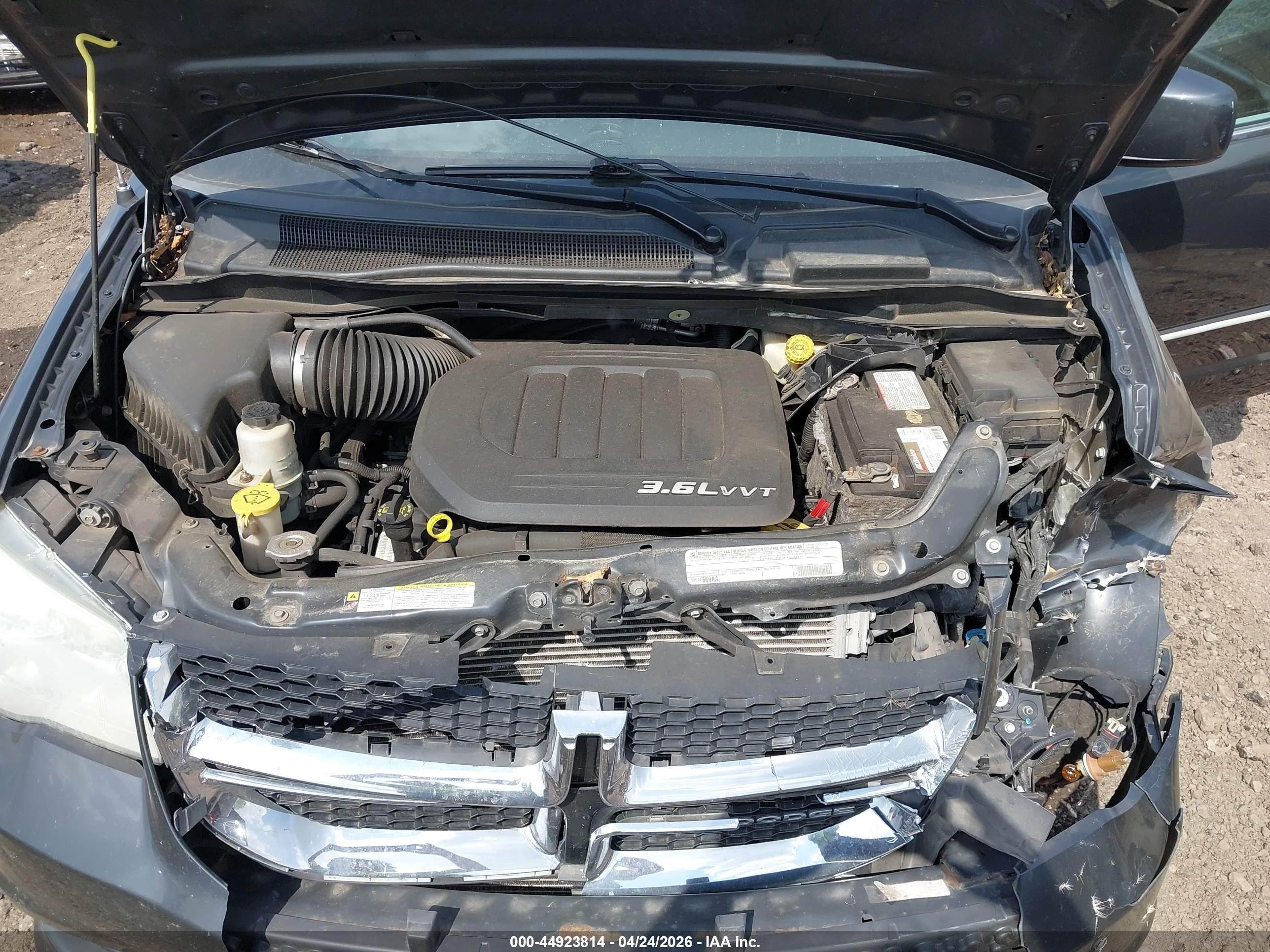 DODGE GRAND image 10