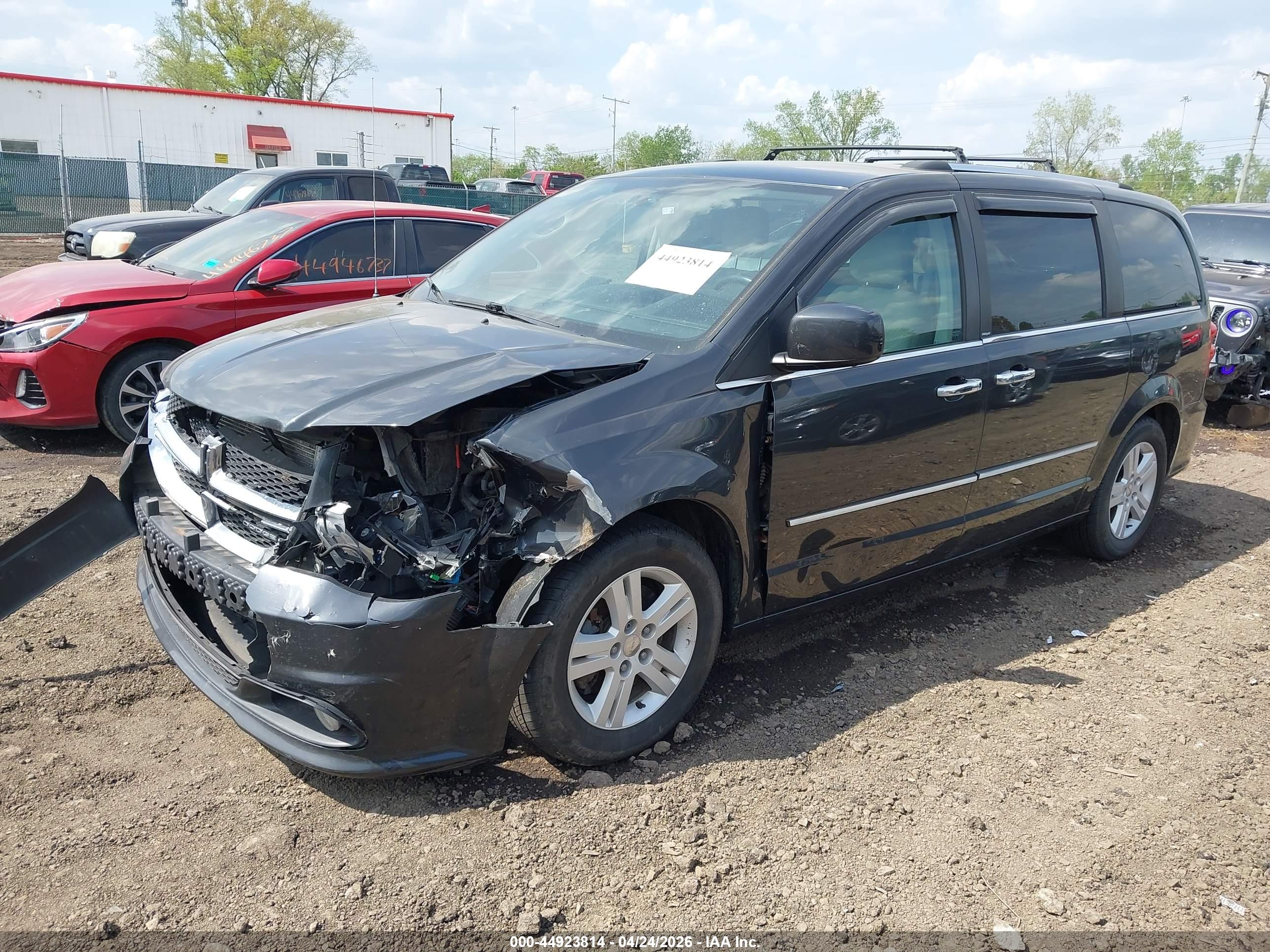 DODGE GRAND image 2