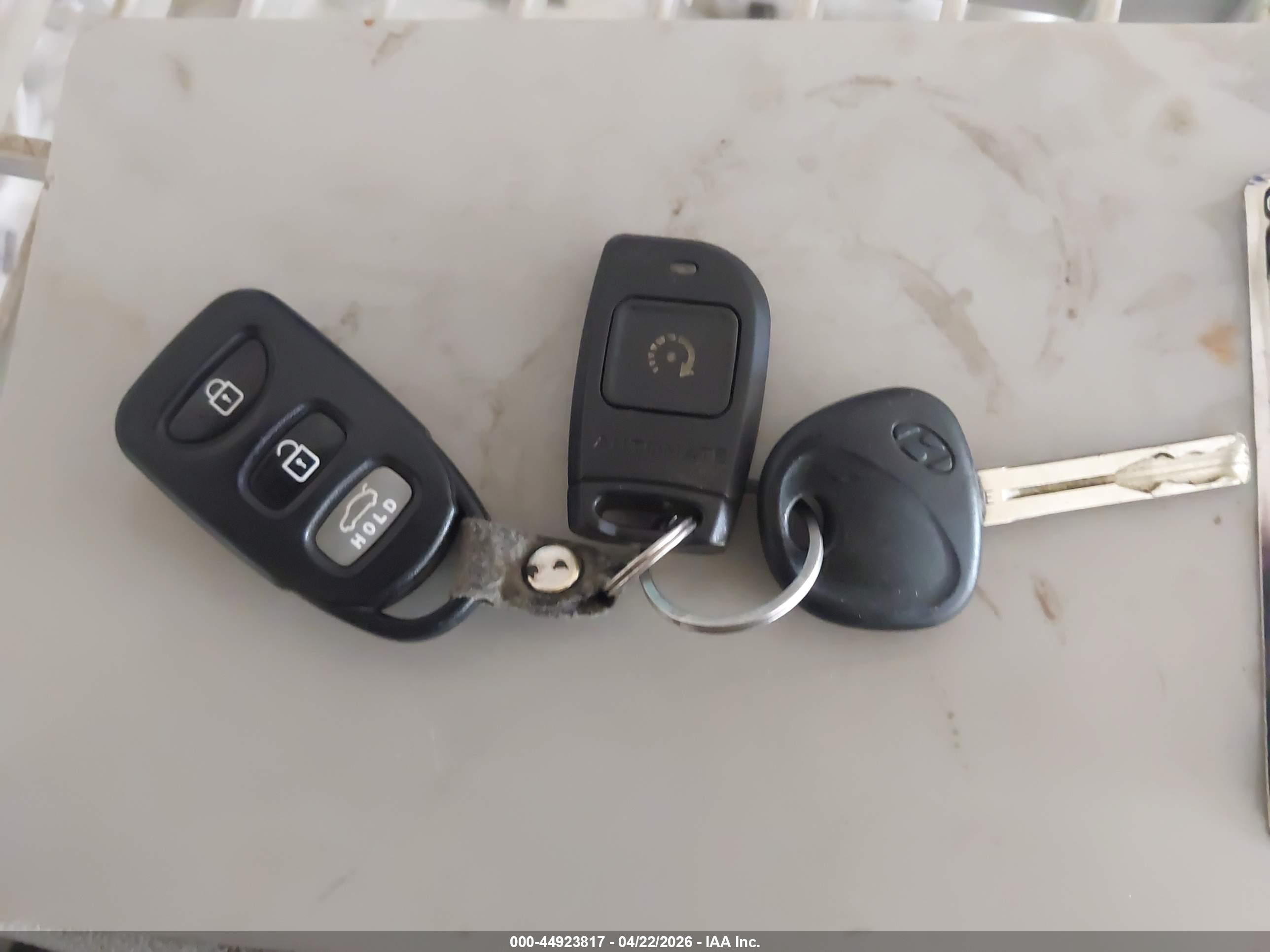 HYUNDAI SONATA image 11