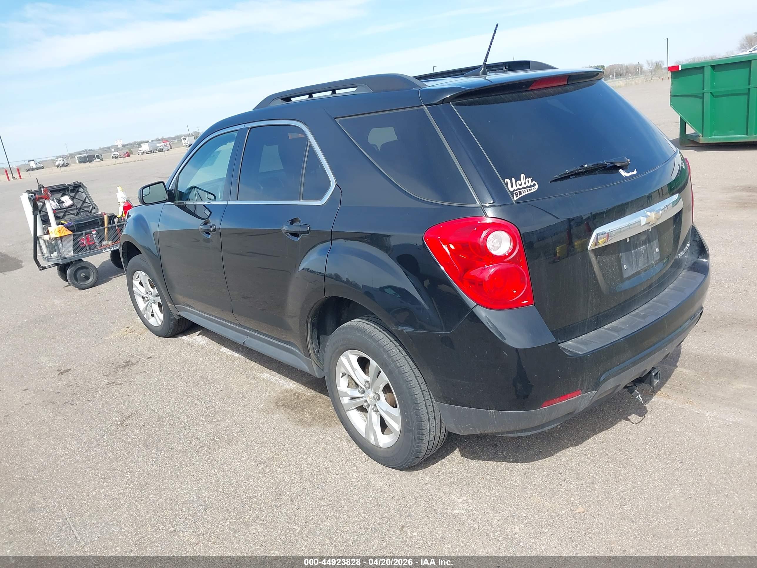 CHEVROLET EQUINOX image 3