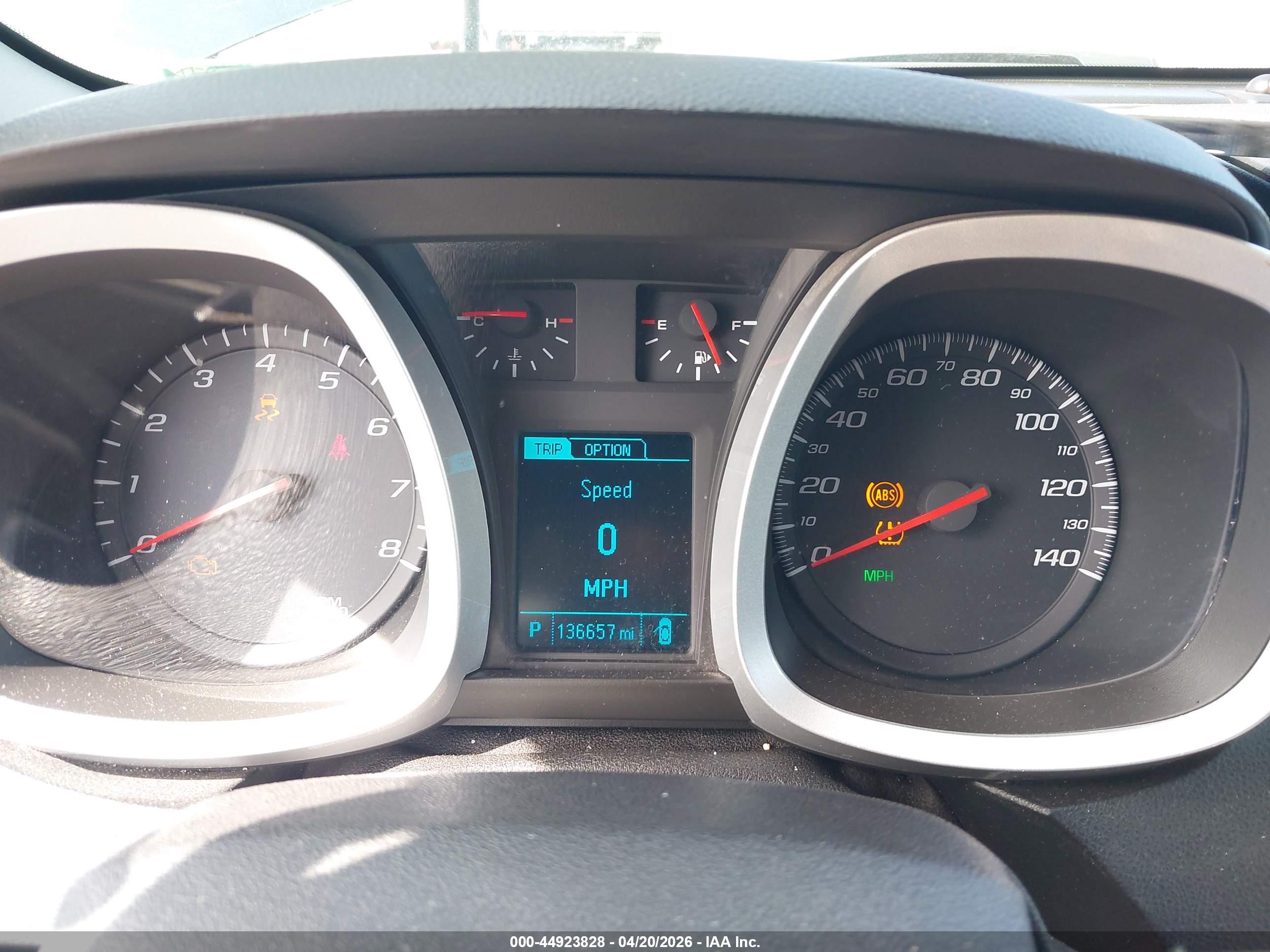 CHEVROLET EQUINOX image 7