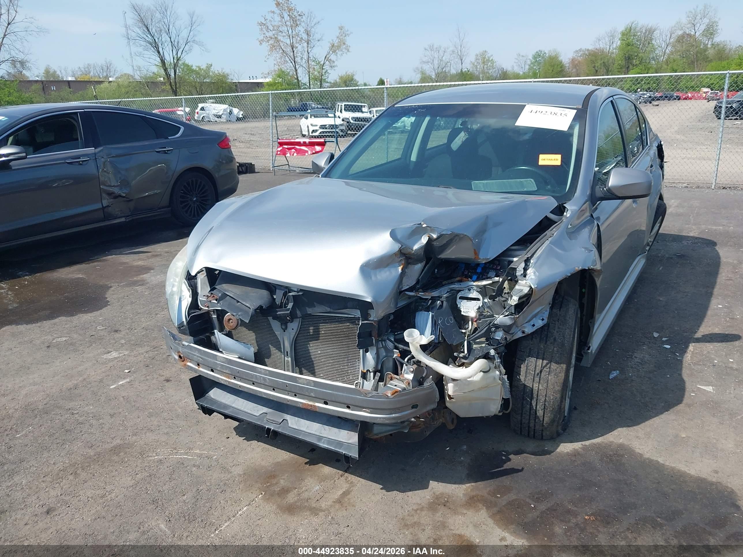 SUBARU LEGACY image 6