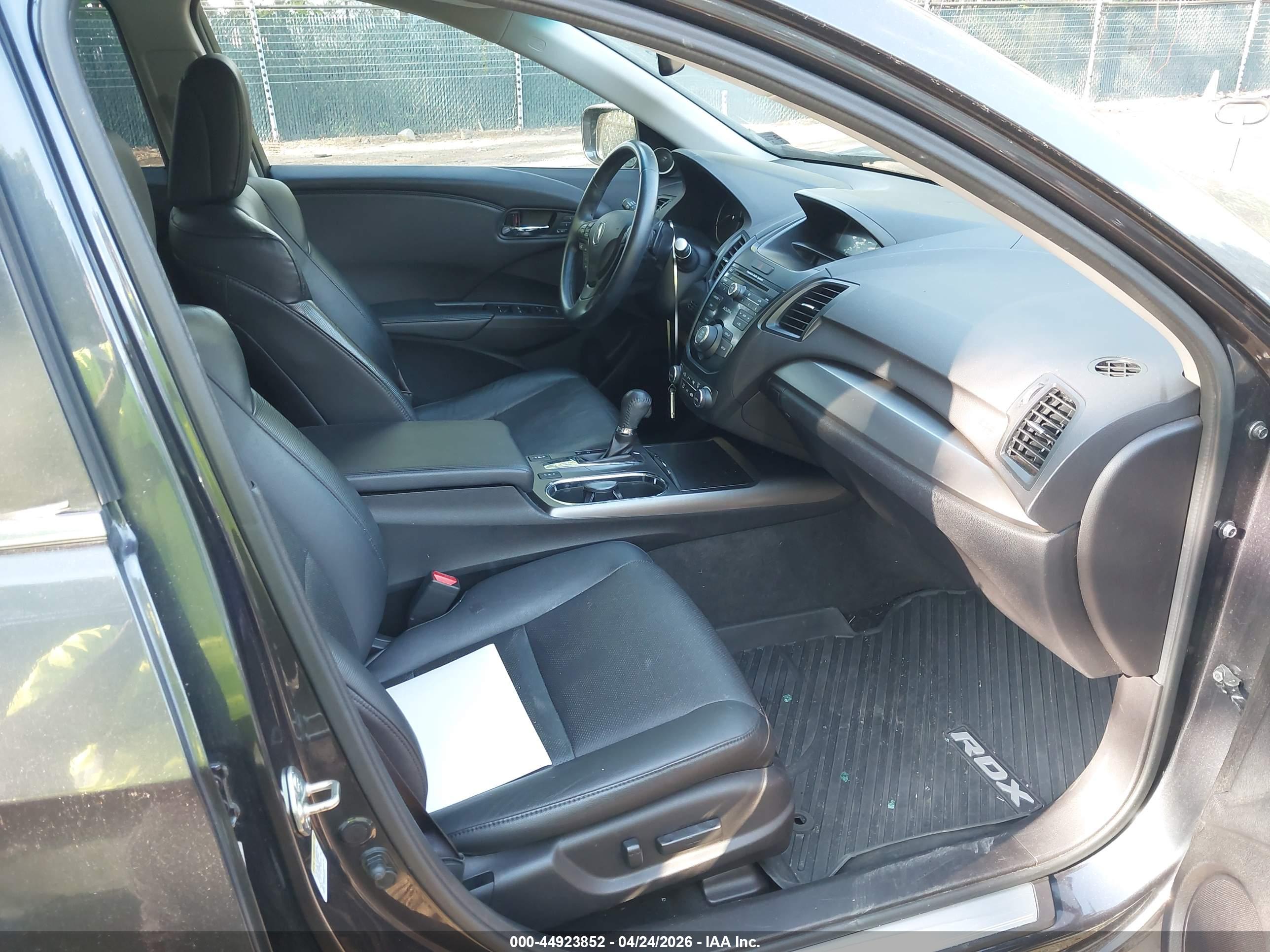 ACURA RDX image 5