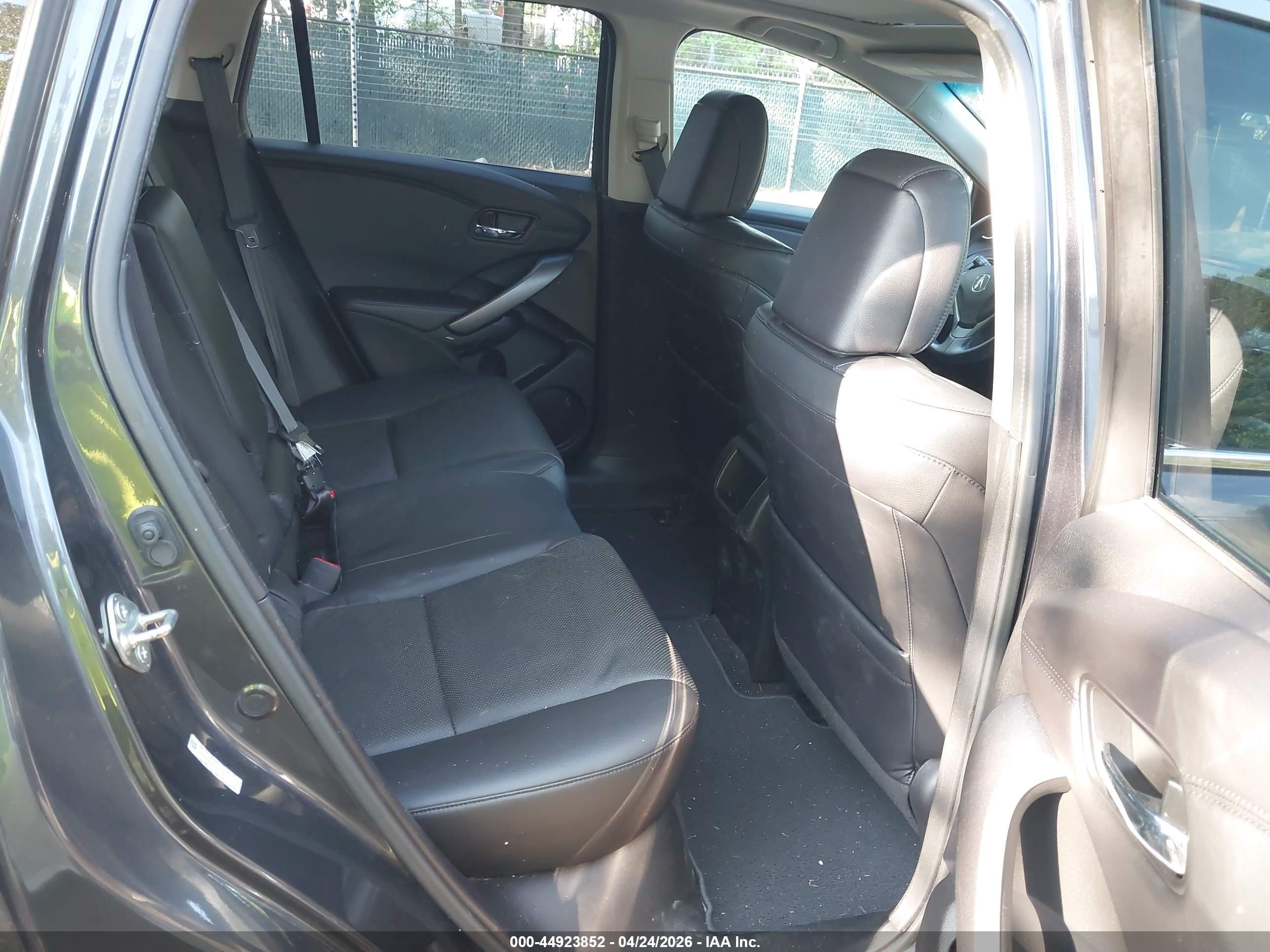 ACURA RDX image 8