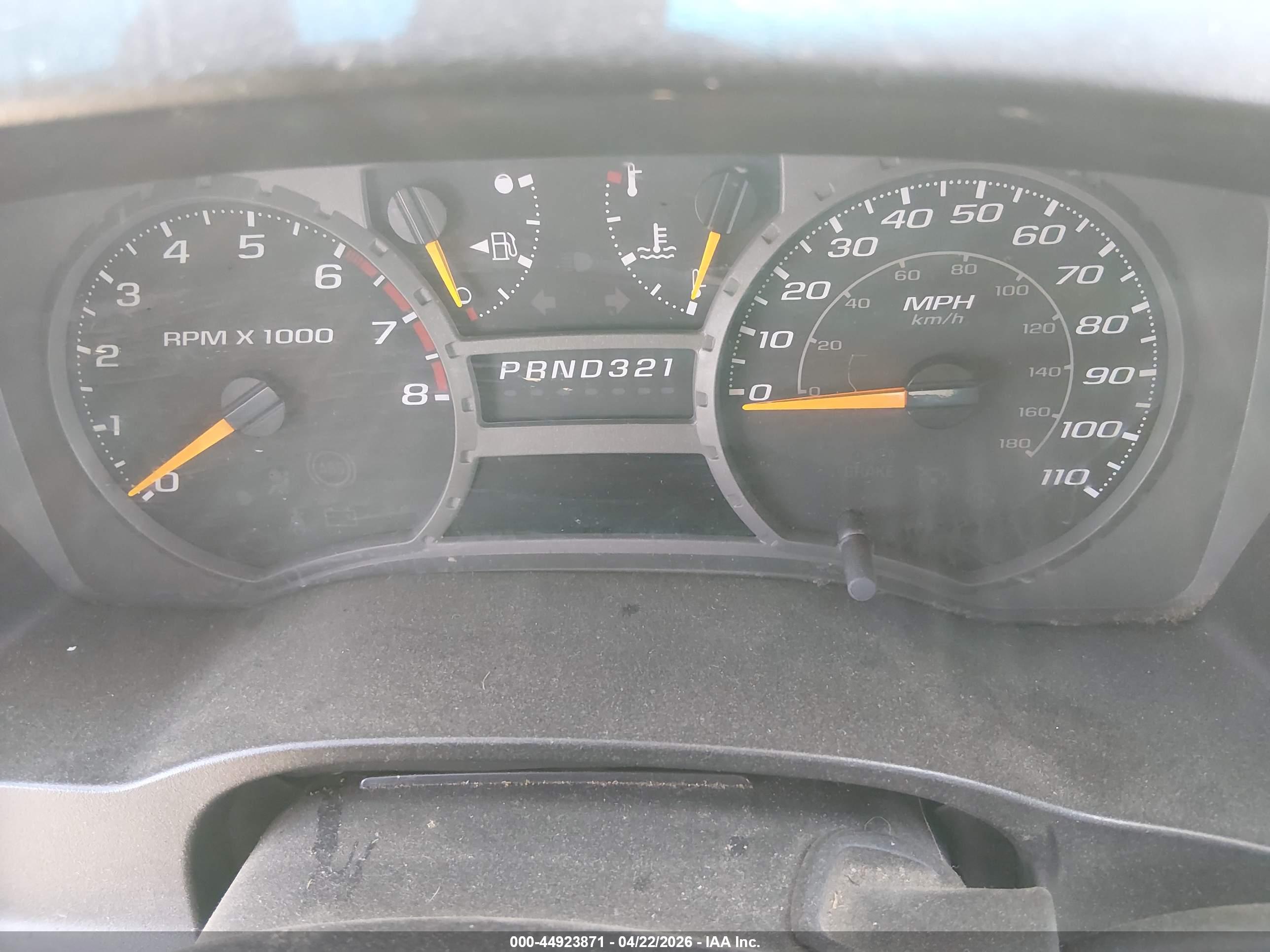 CHEVROLET COLORADO image 7