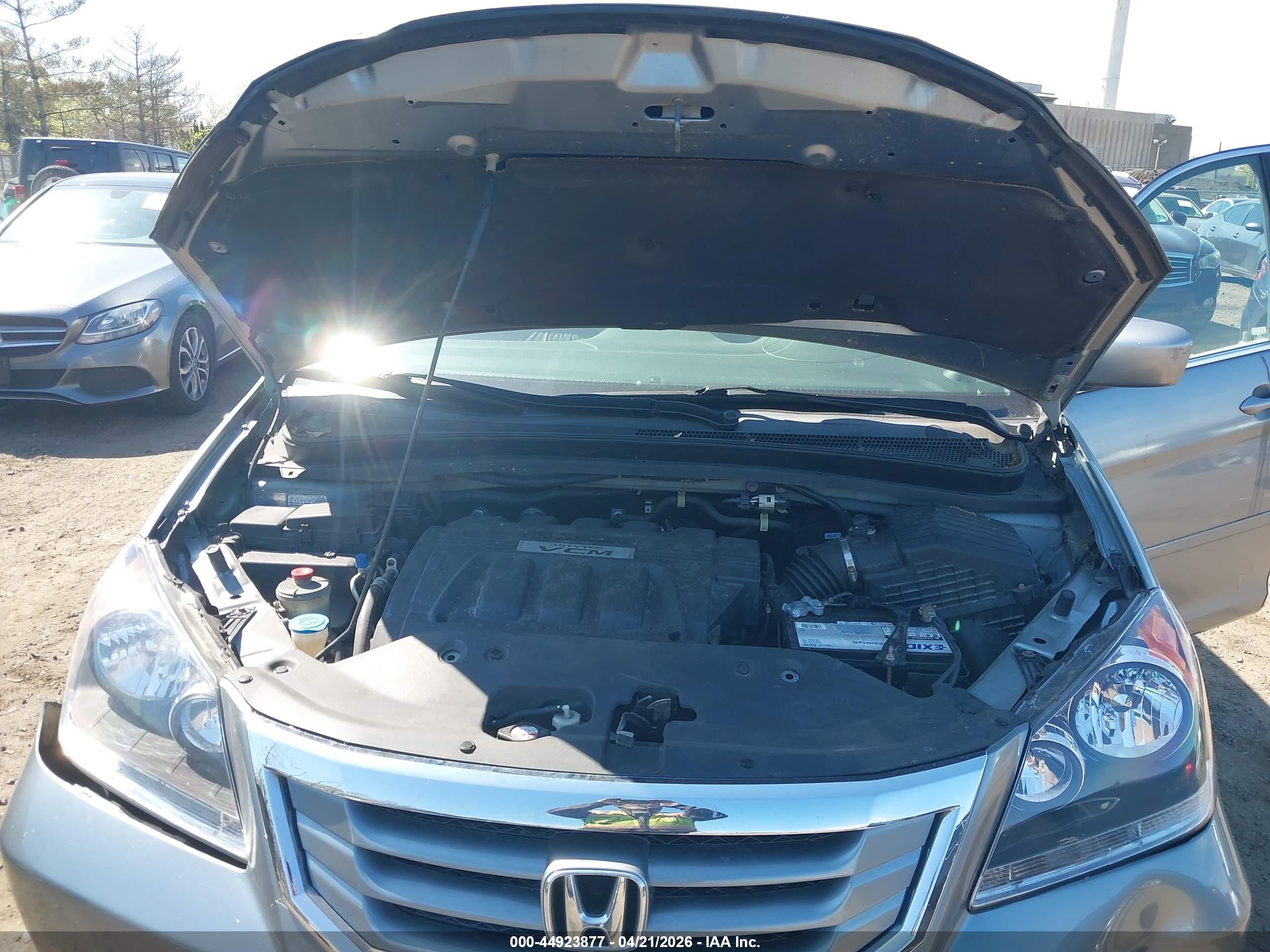 HONDA ODYSSEY image 10