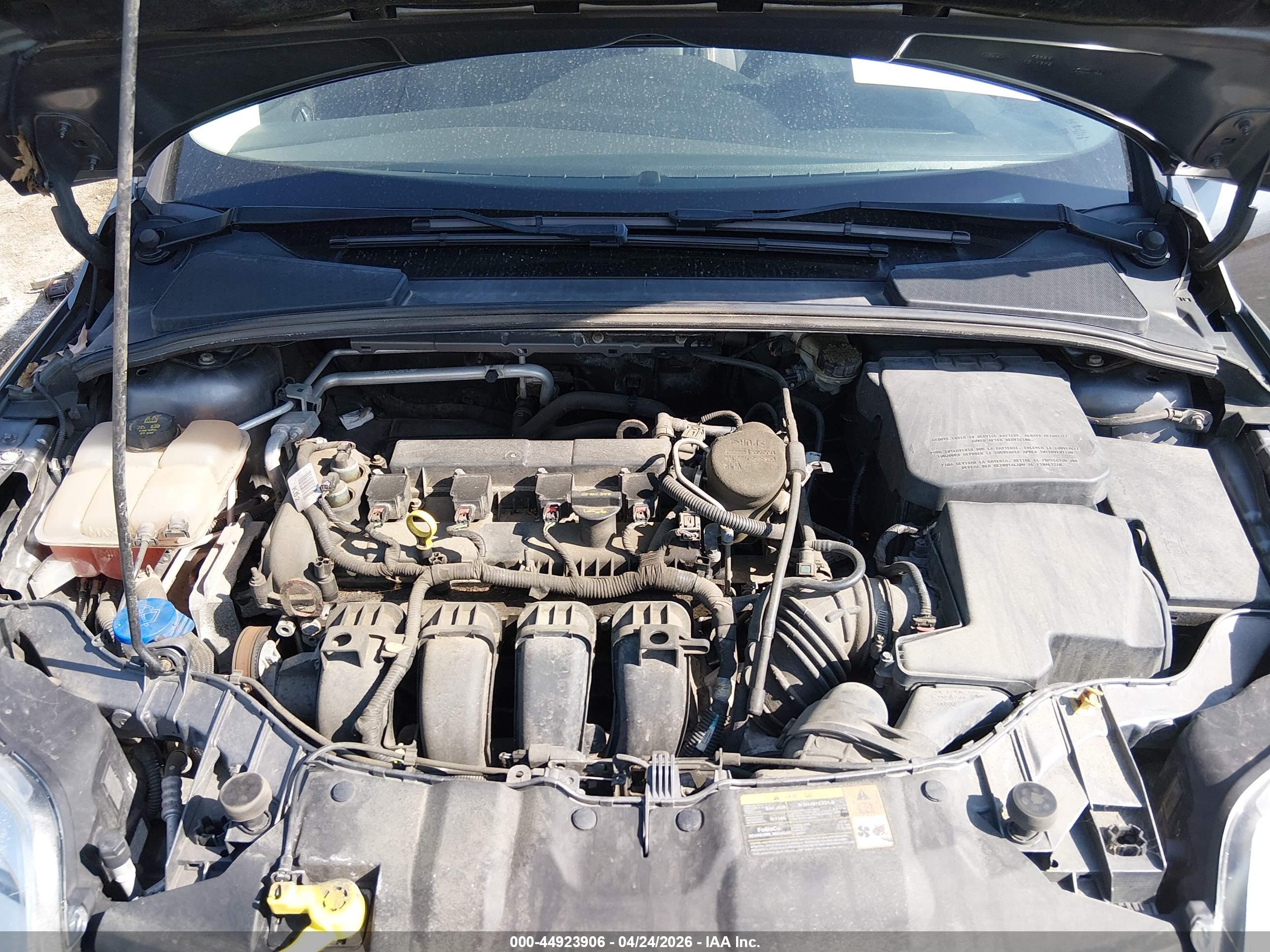 FORD FOCUS image 10