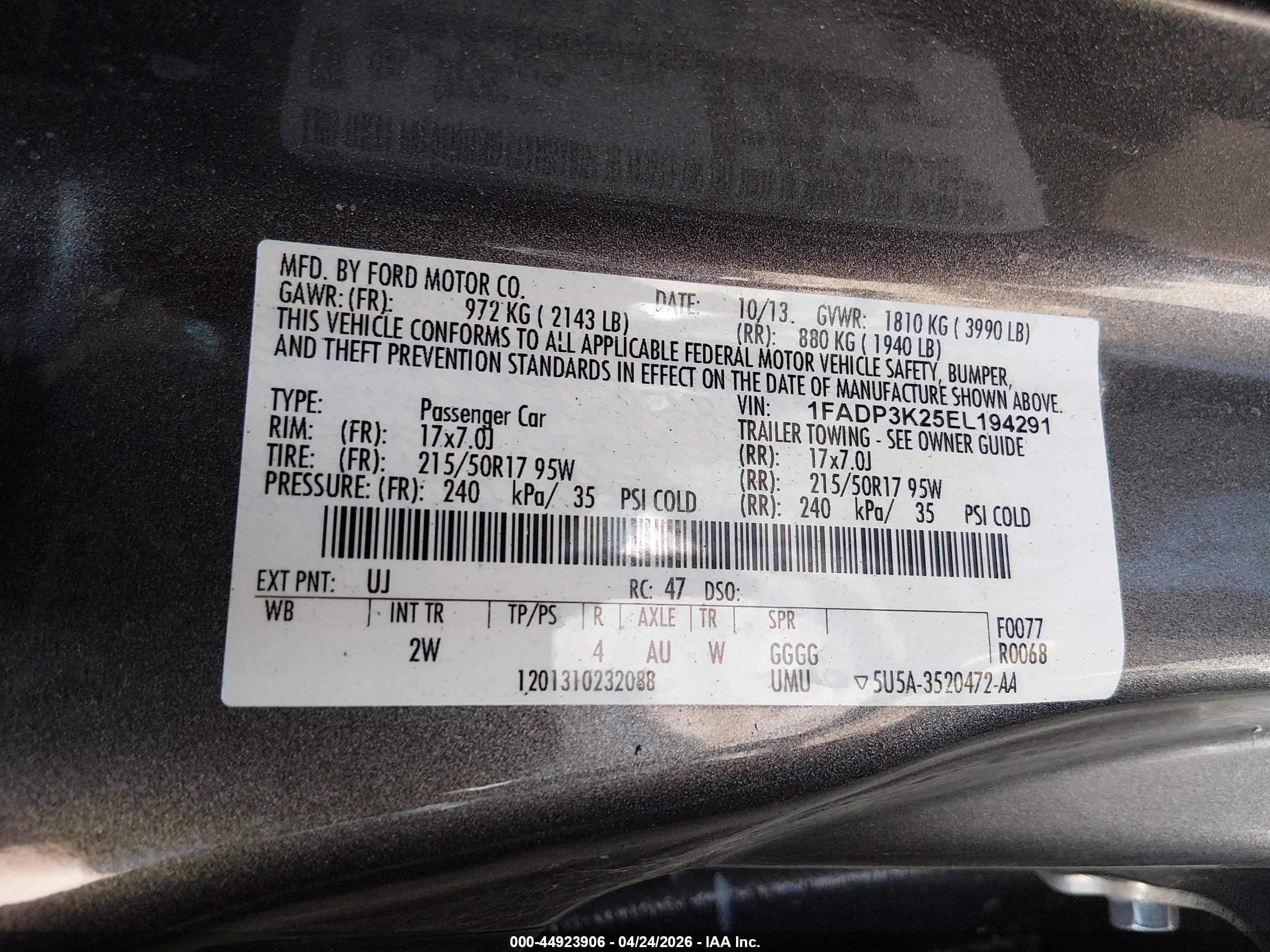 FORD FOCUS image 9