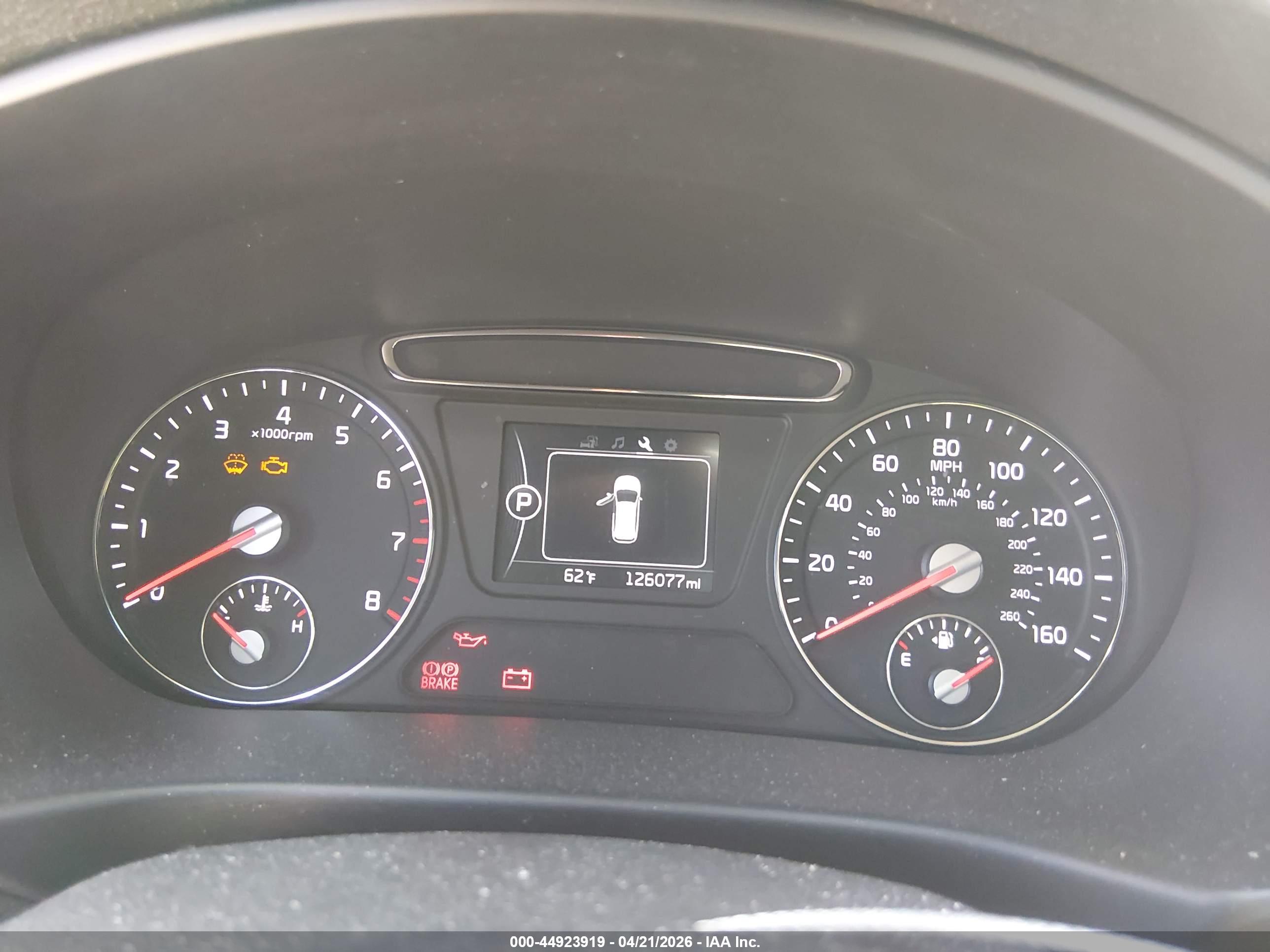 KIA SORENTO image 7