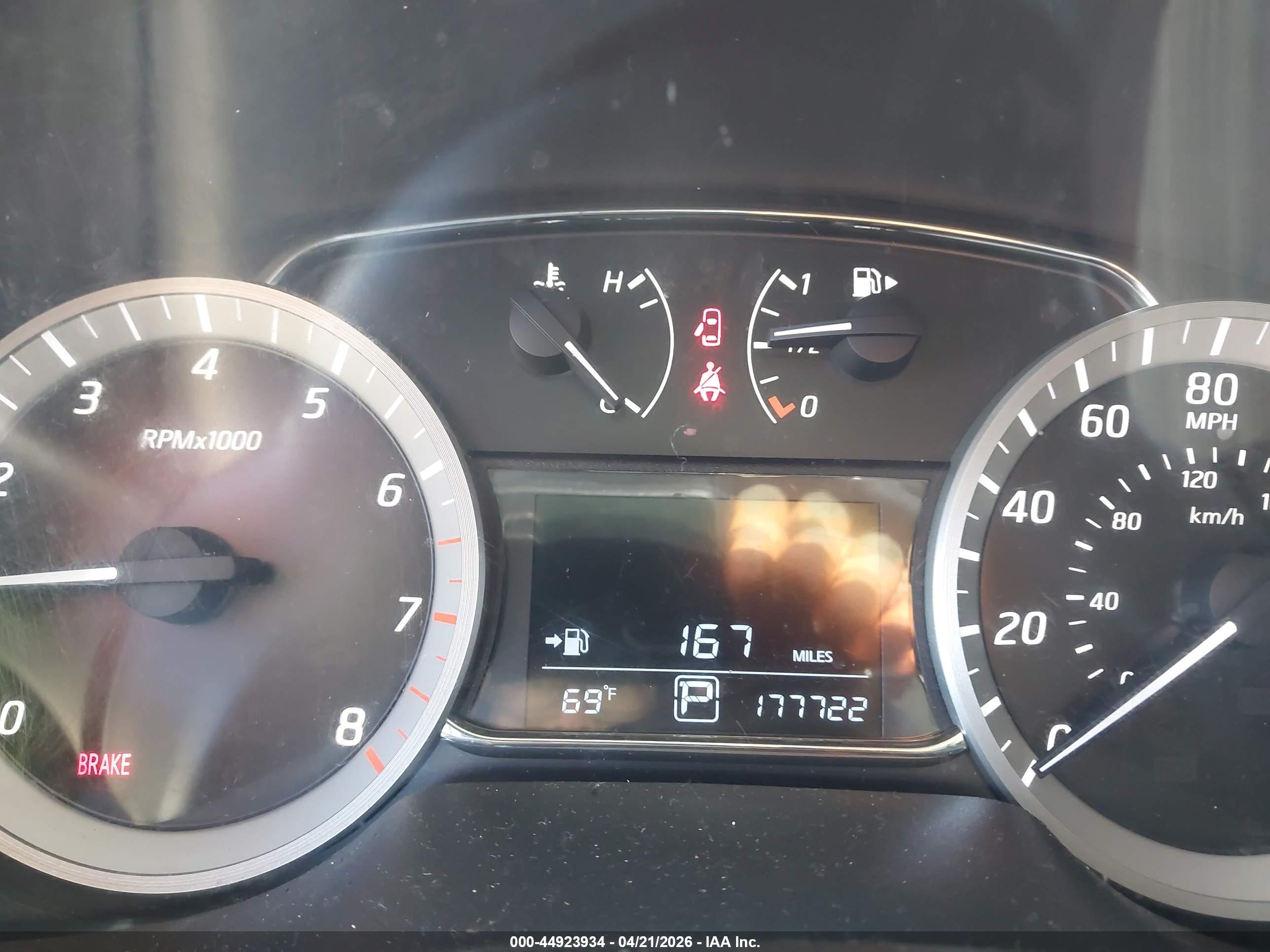 NISSAN SENTRA image 7