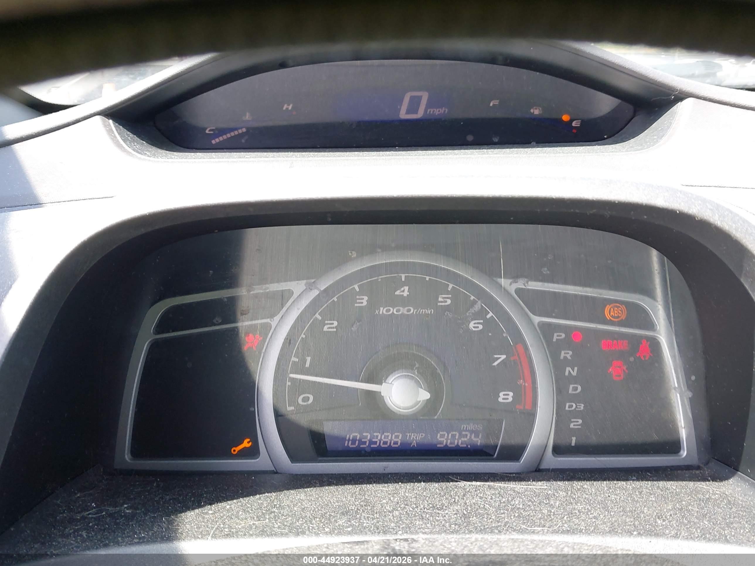 HONDA CIVIC image 7