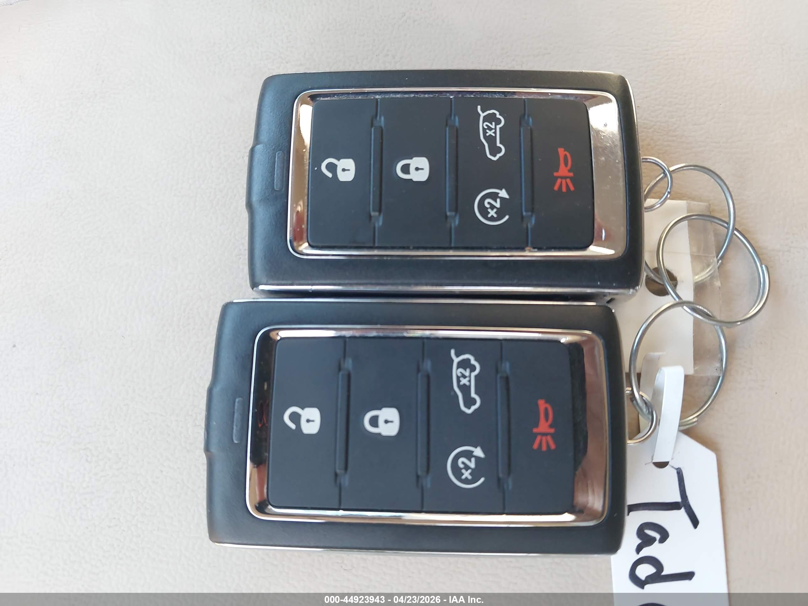 JEEP GRAND image 11