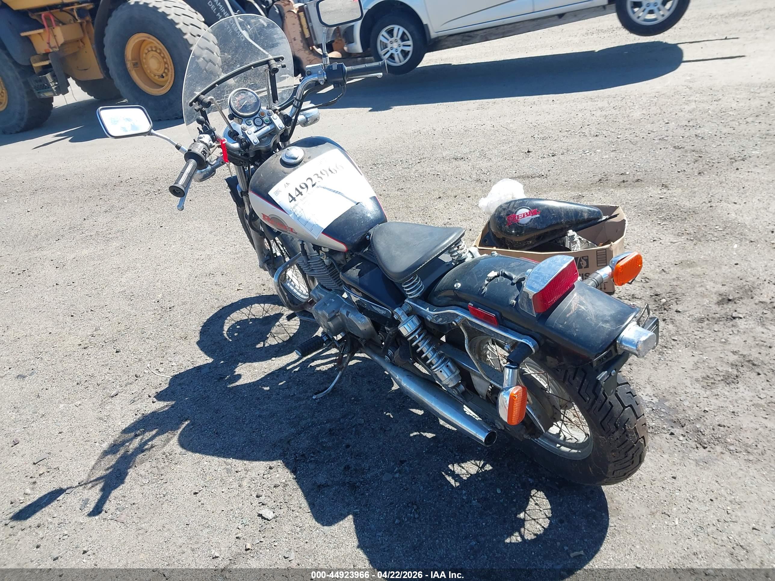 HONDA CMX250 image 3