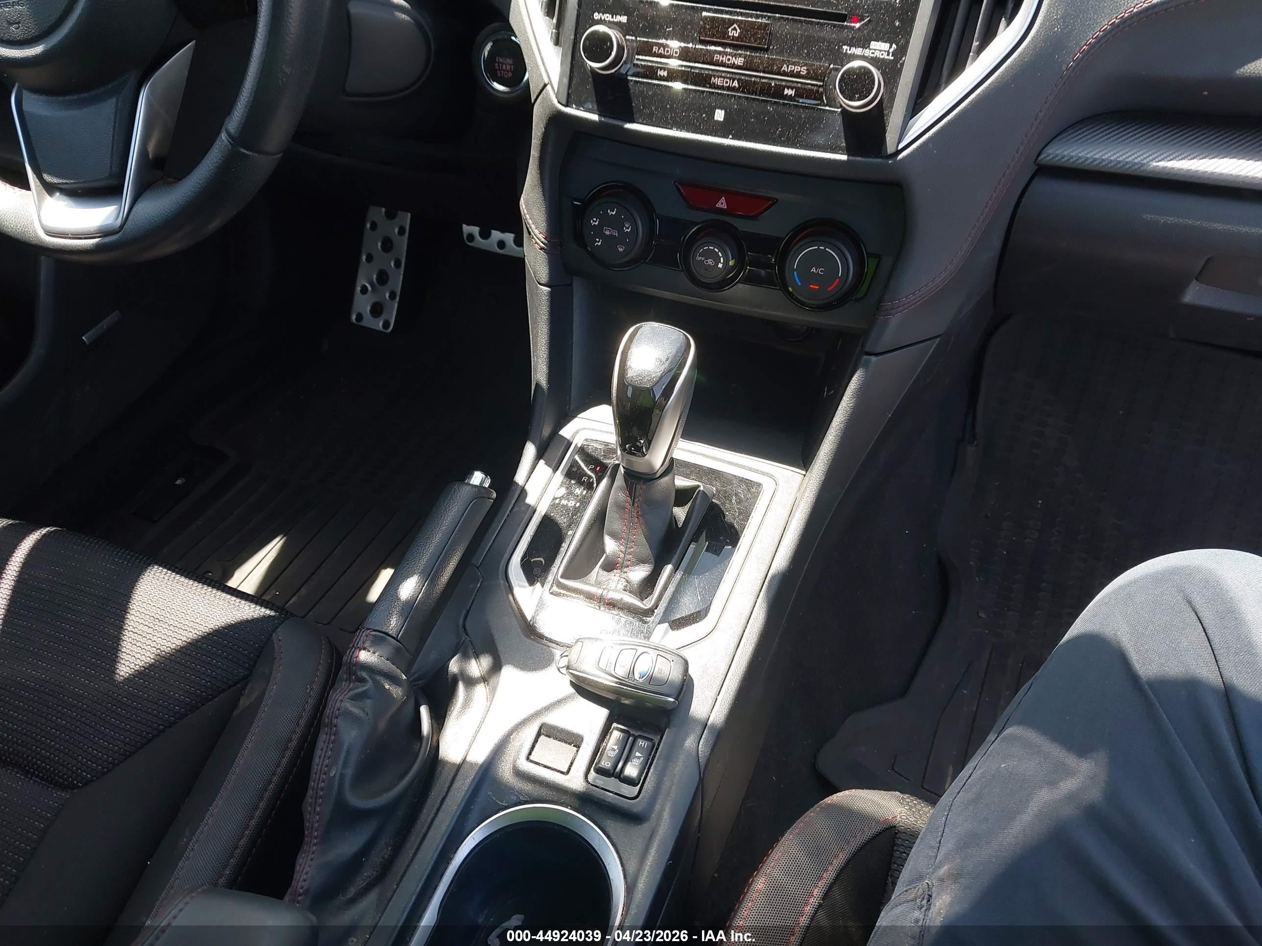 SUBARU IMPREZA image 11