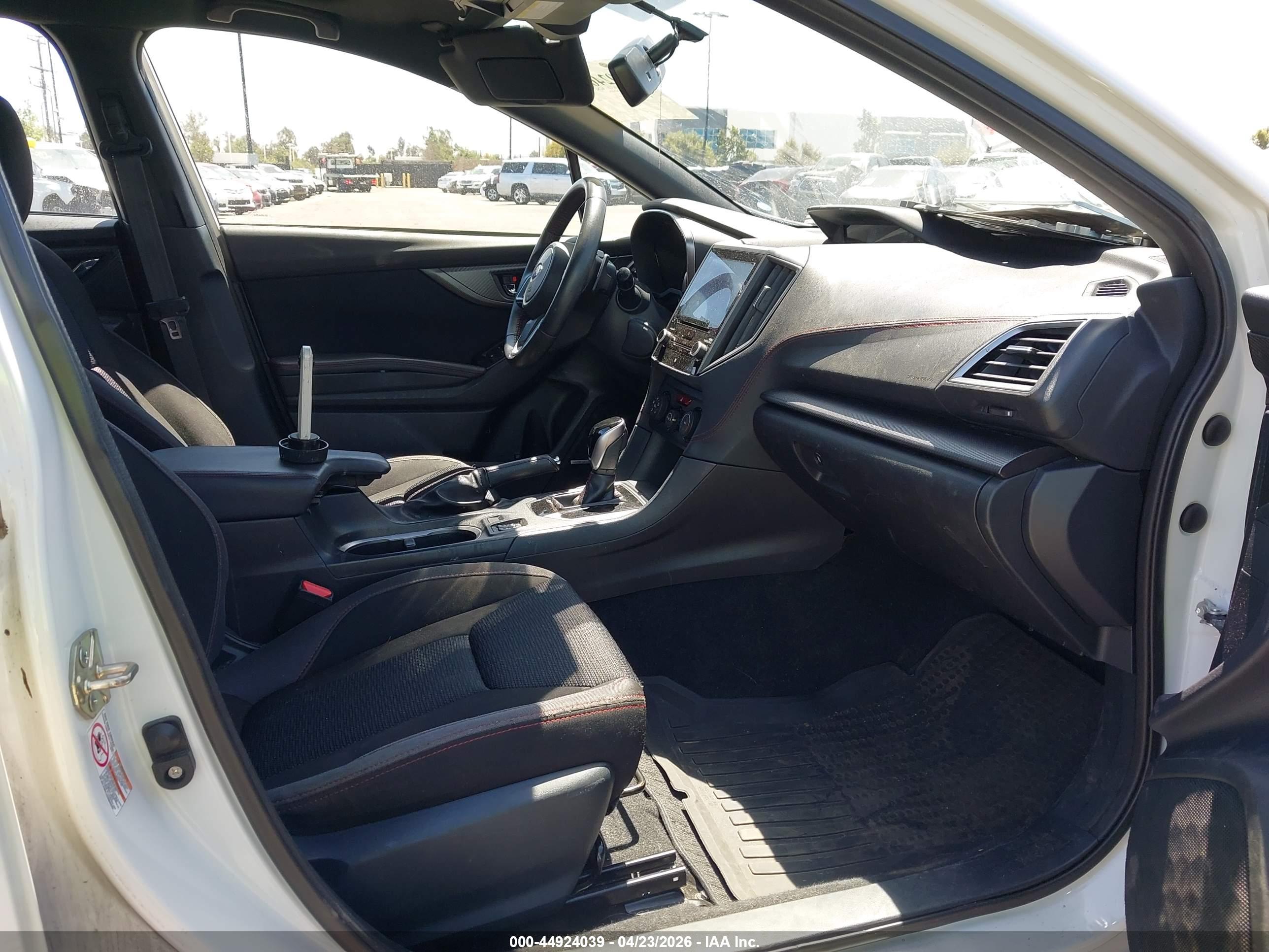 SUBARU IMPREZA image 5