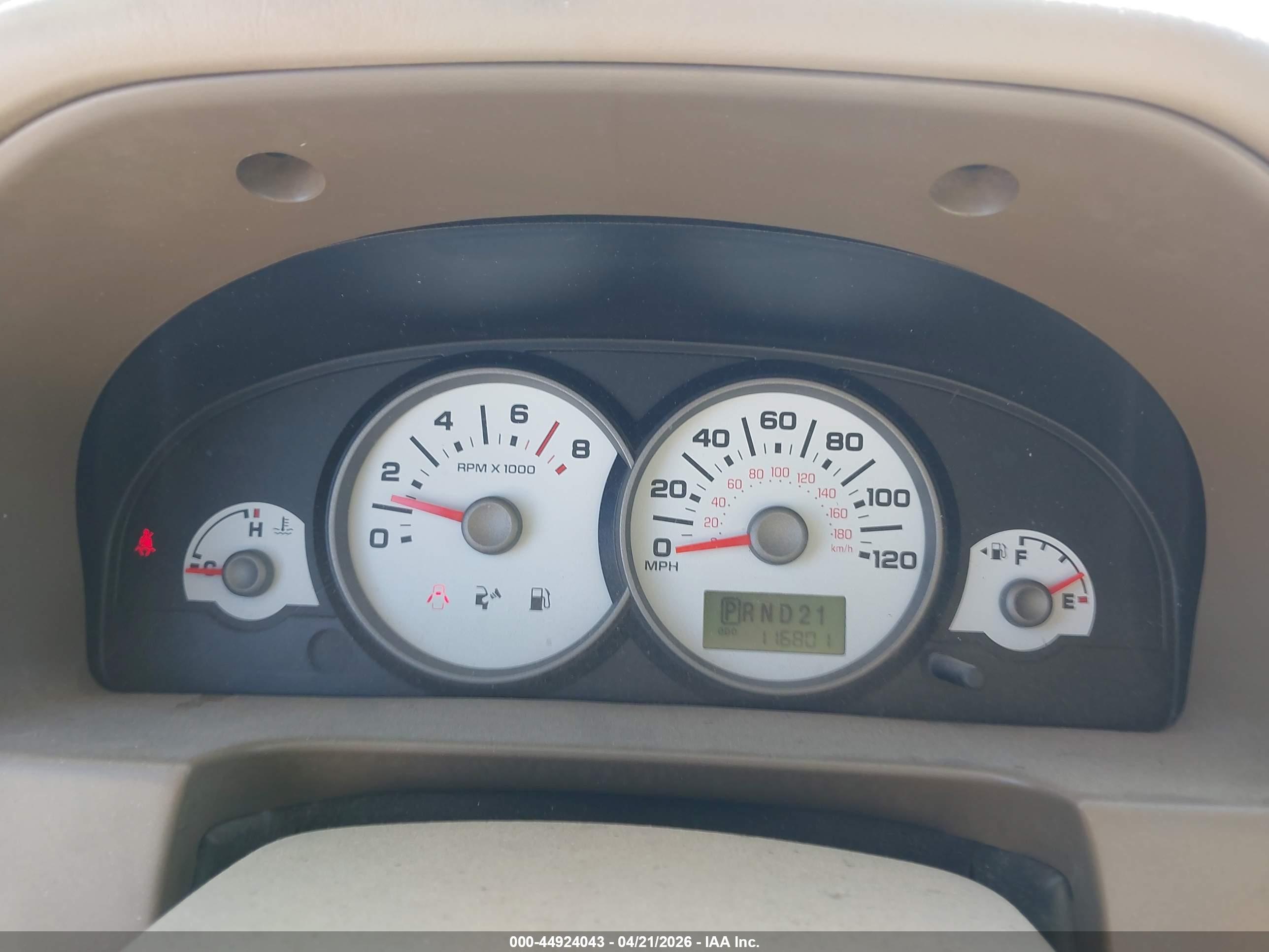 FORD ESCAPE image 7