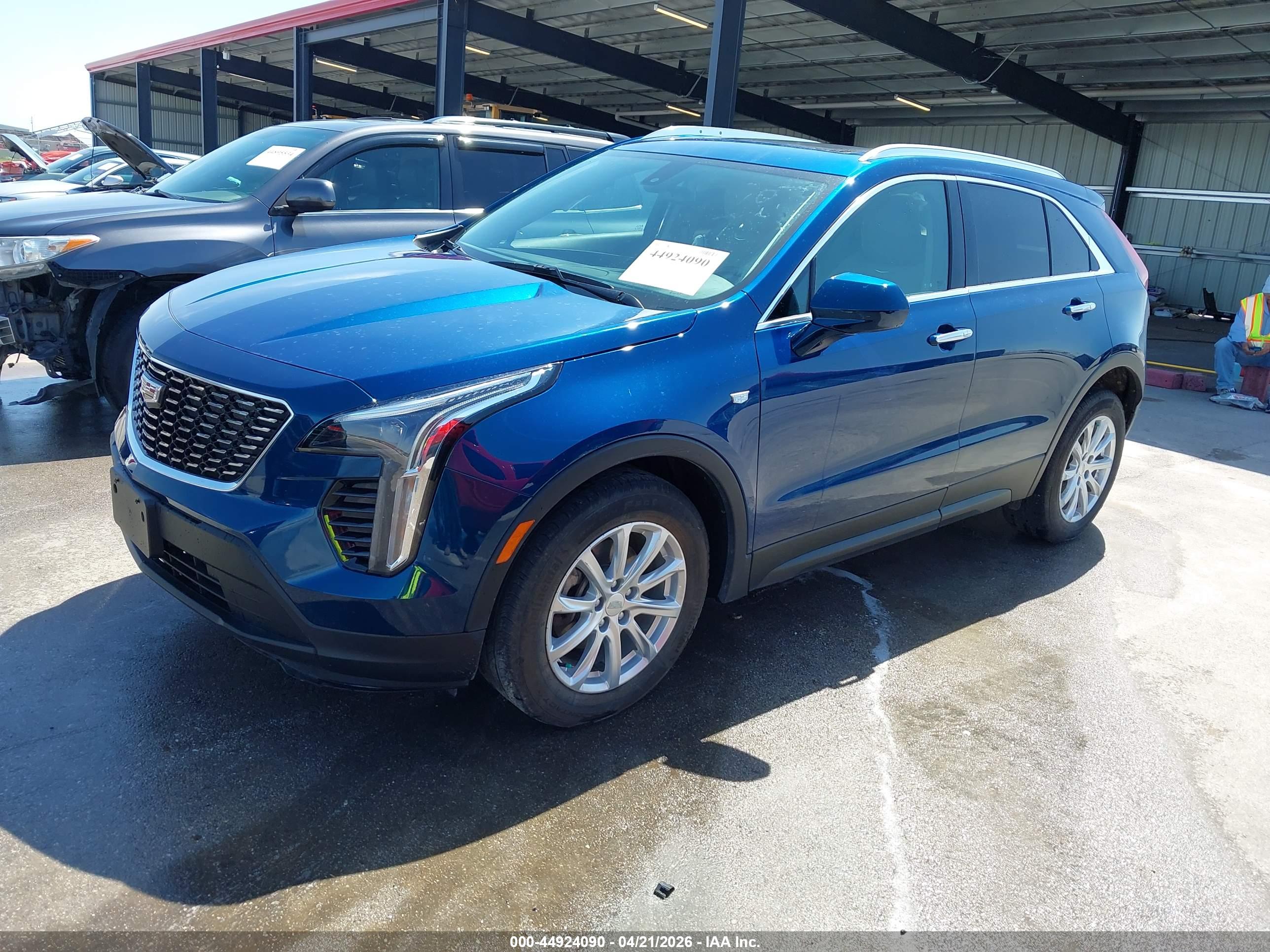 CADILLAC XT4 image 2