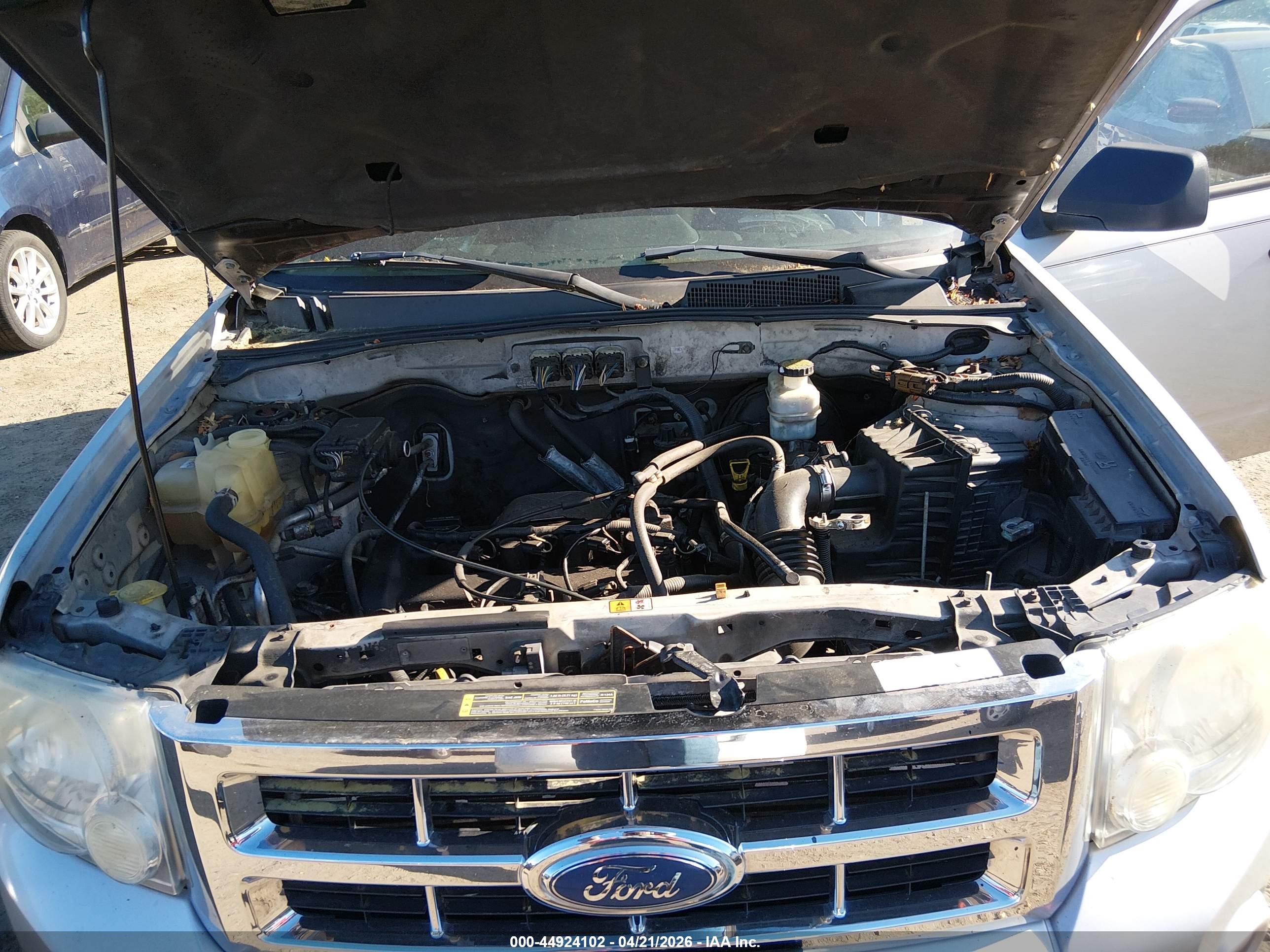 FORD ESCAPE image 10