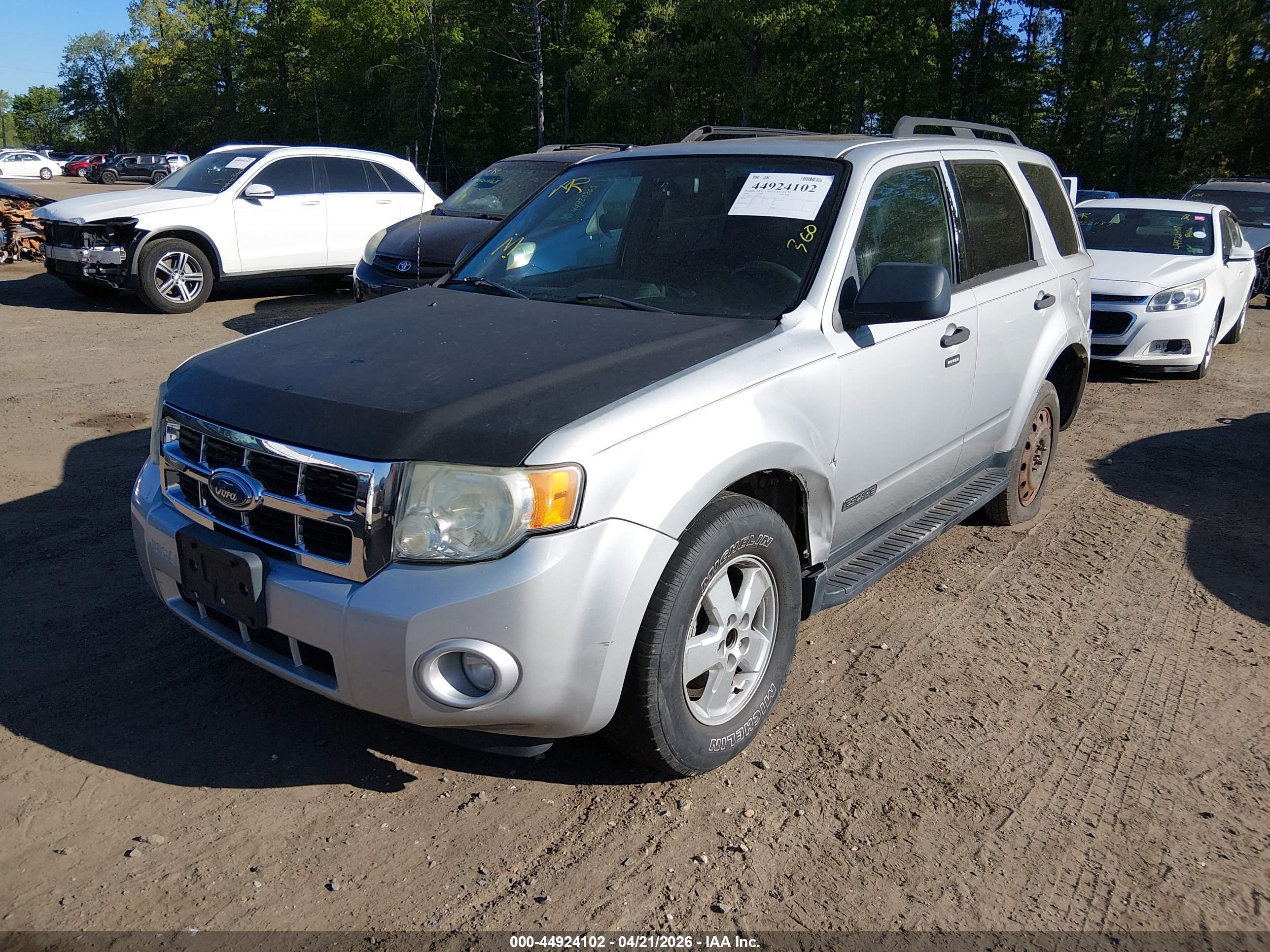 FORD ESCAPE image 2