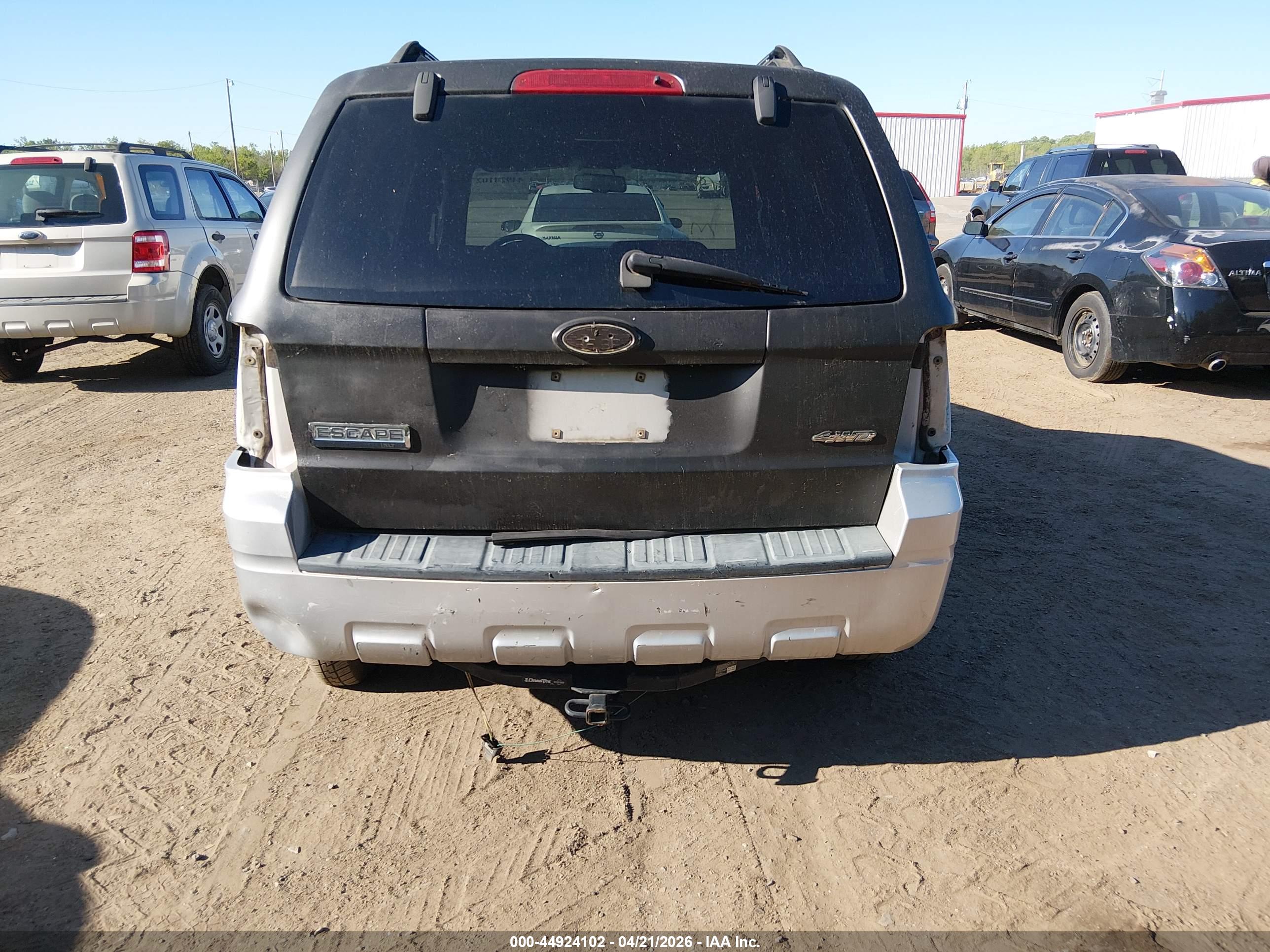 FORD ESCAPE image 6