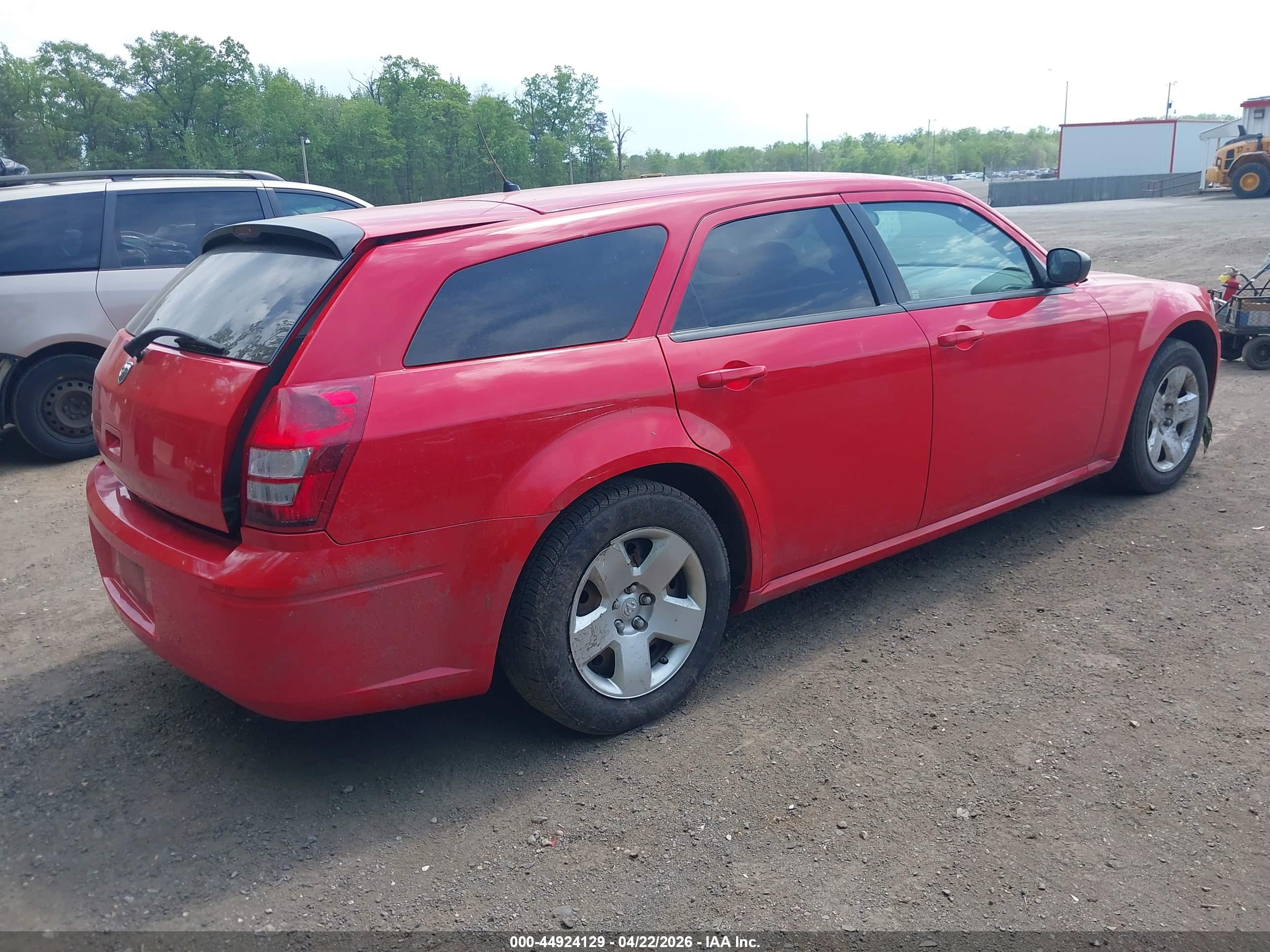 DODGE MAGNUM image 4
