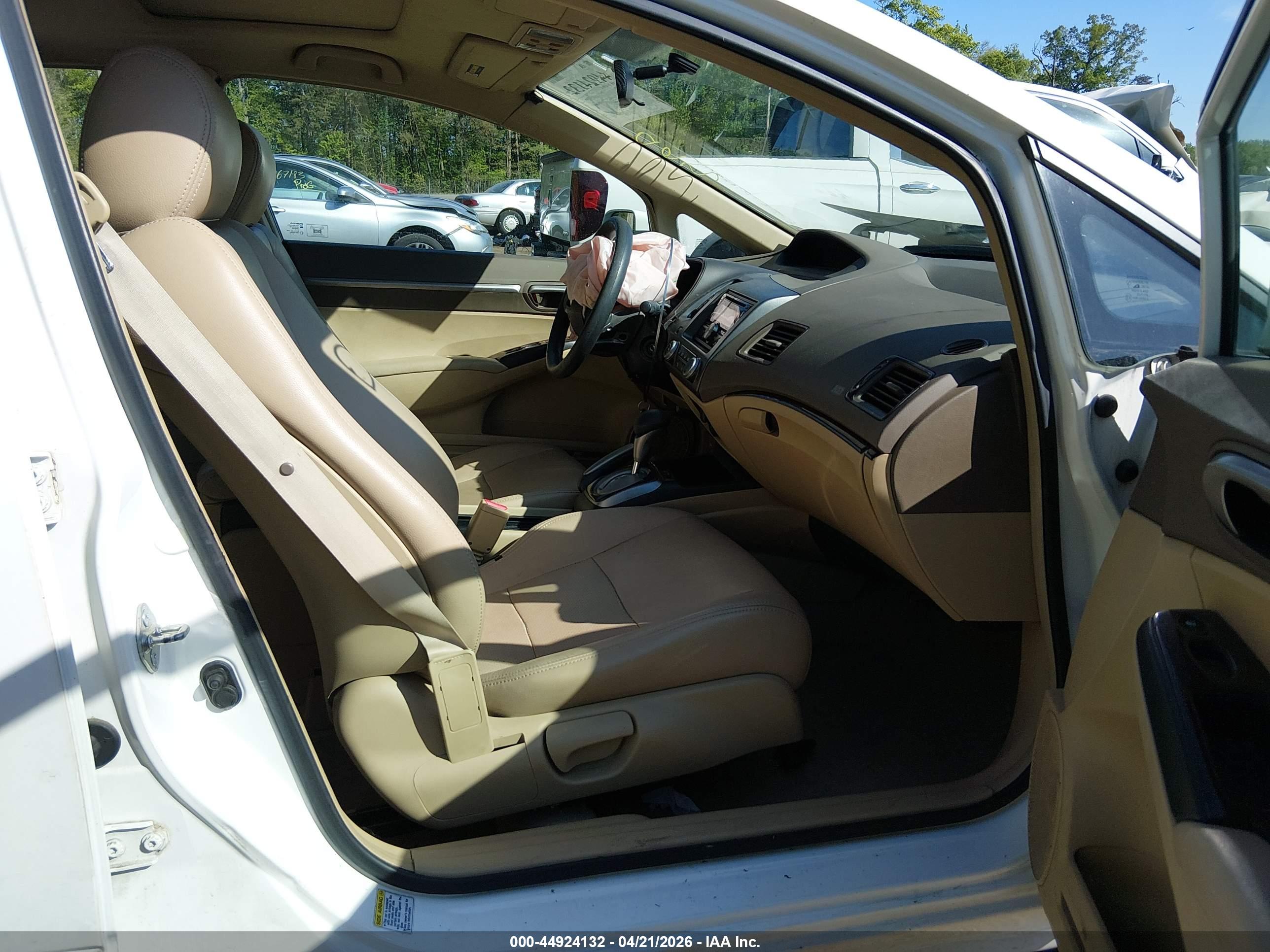 HONDA CIVIC image 5