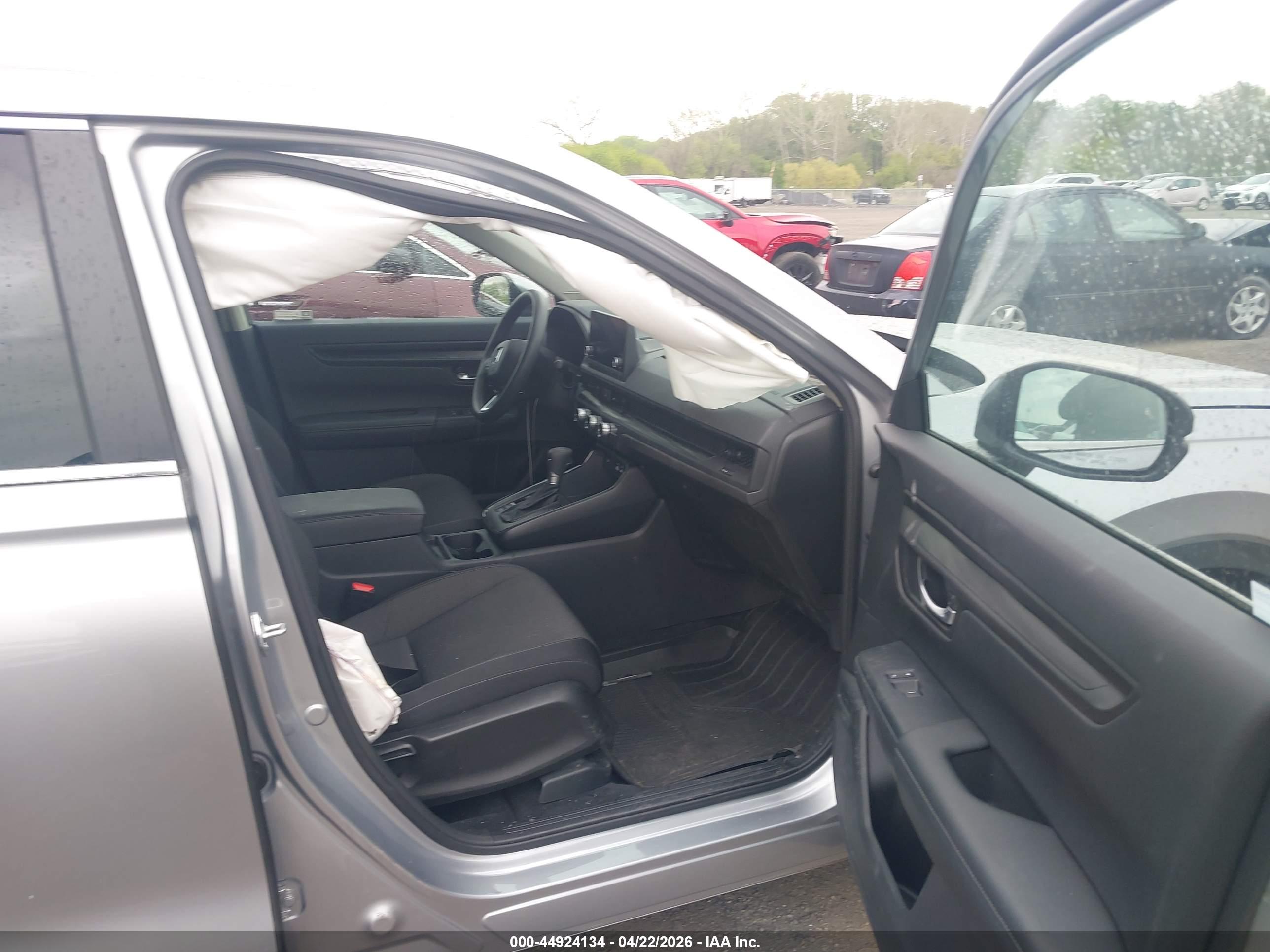 HONDA CR-V image 5