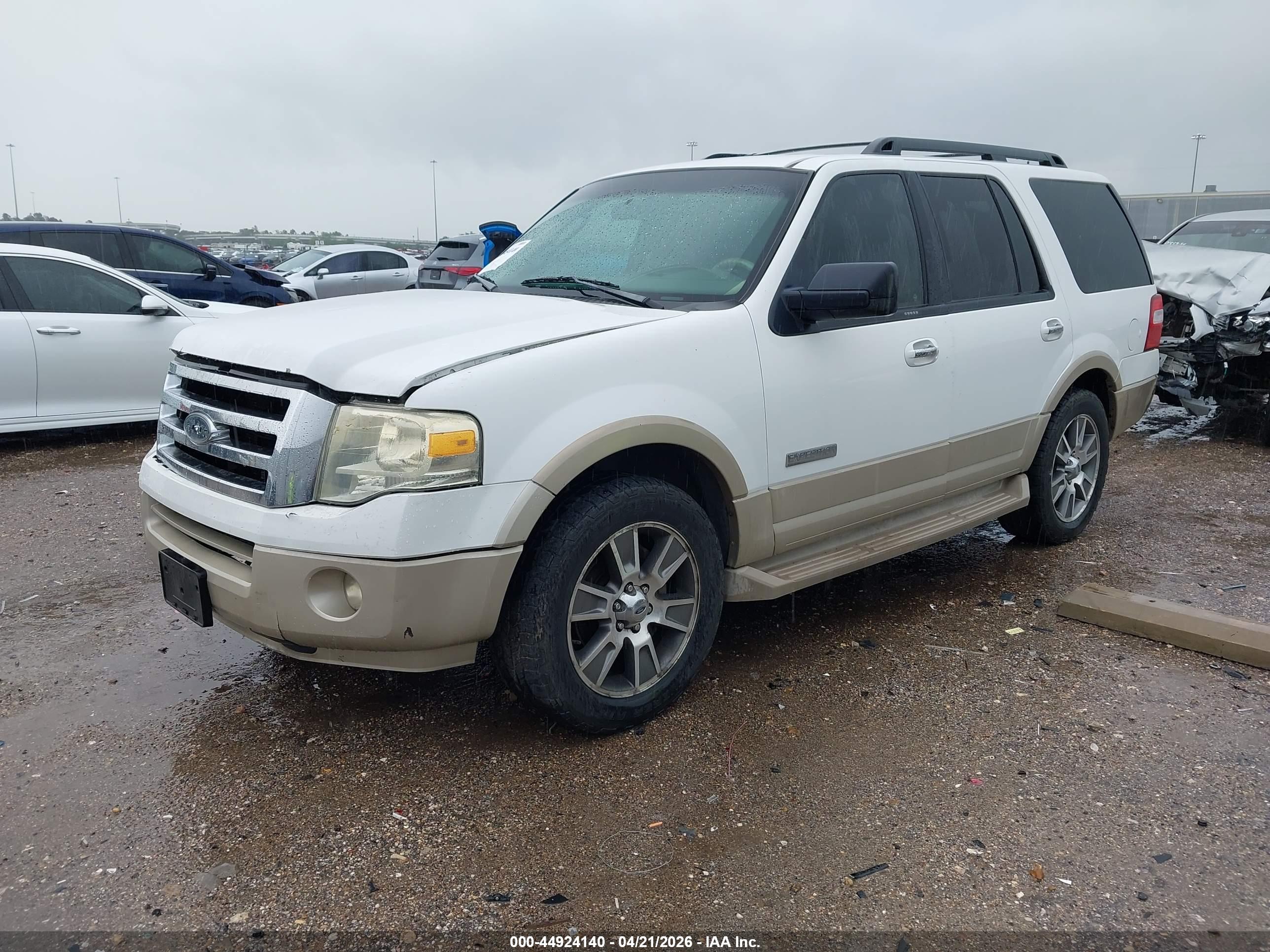 FORD EXPEDITION image 2