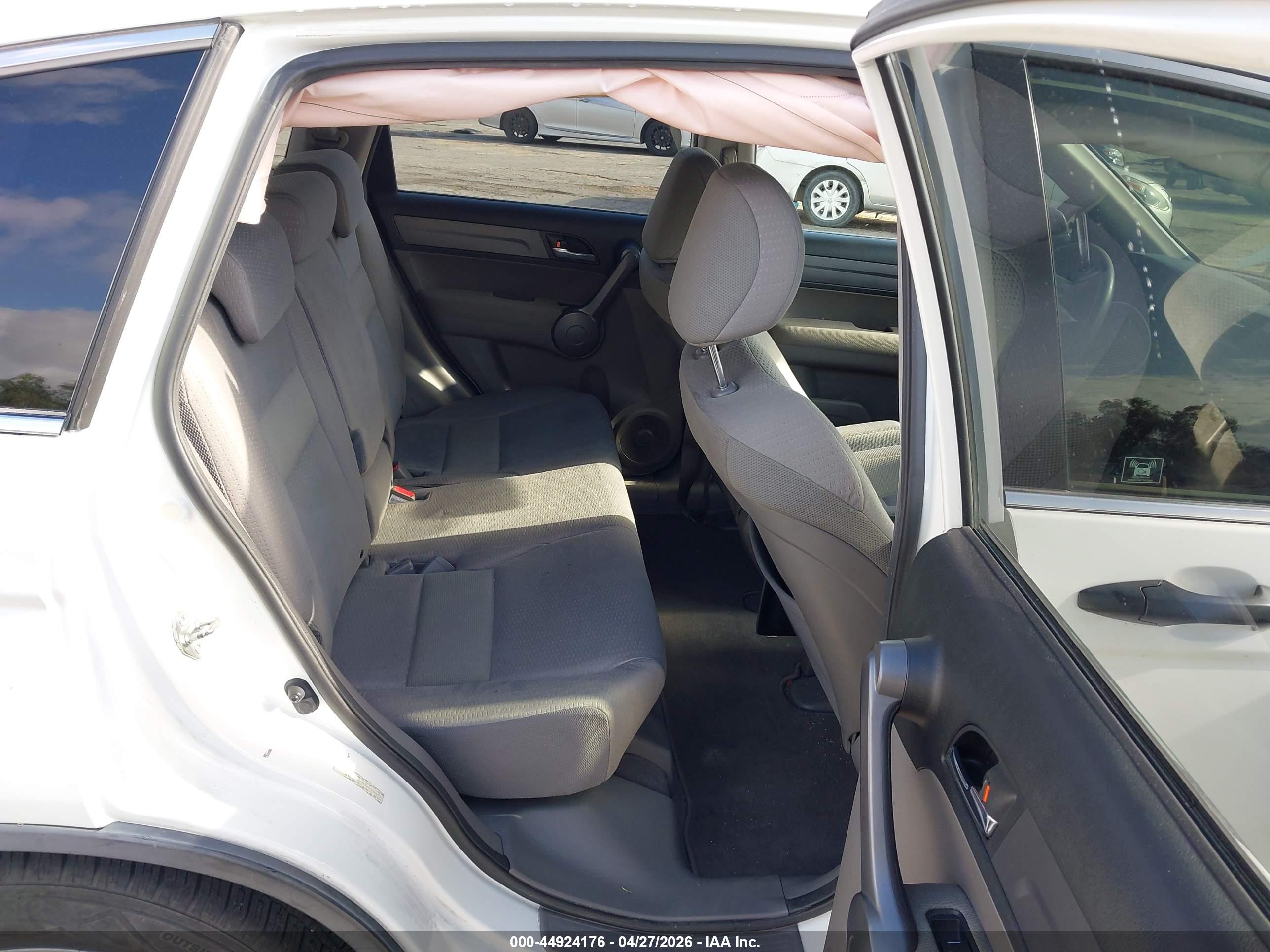 HONDA CR-V image 8