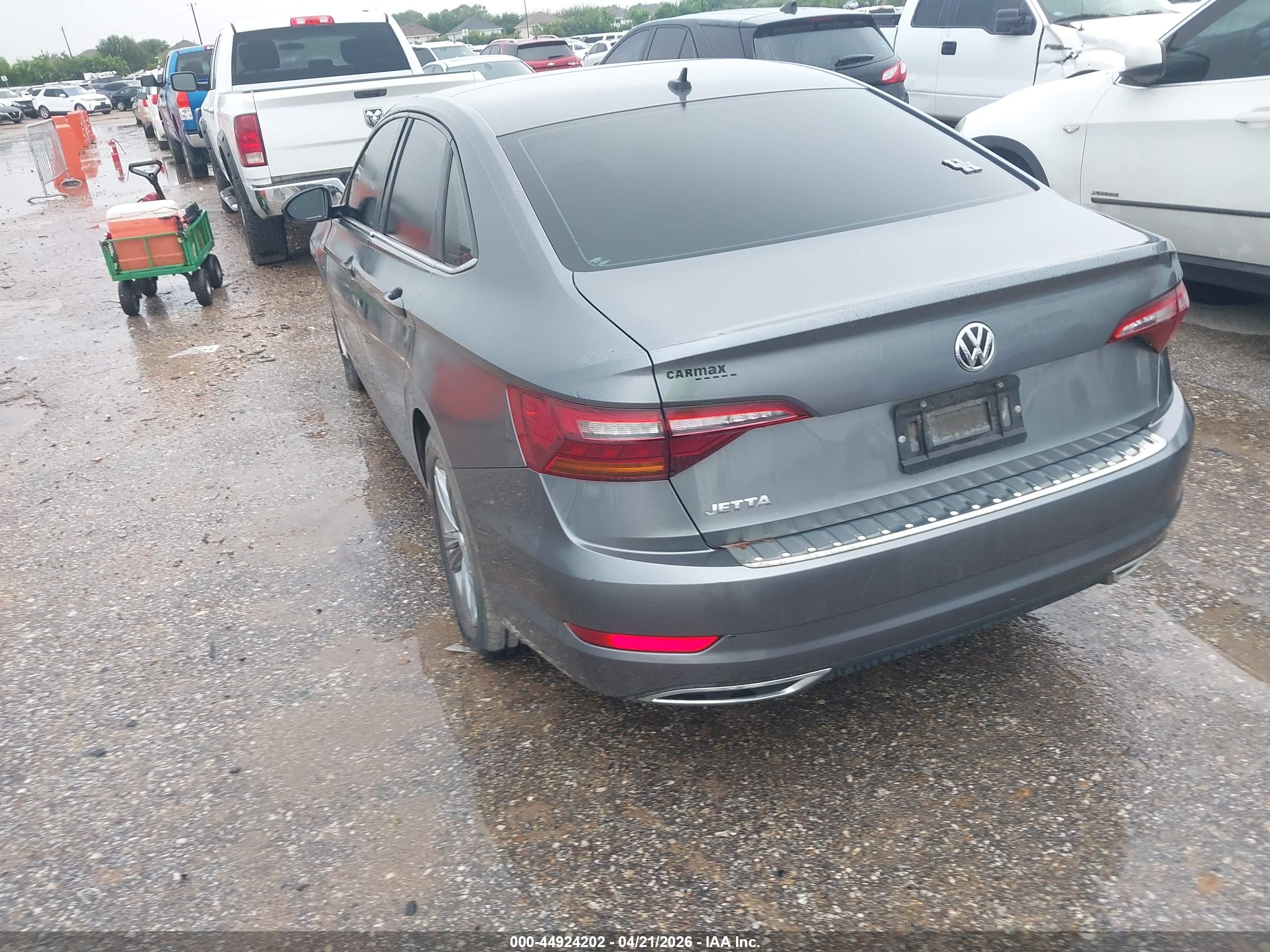 VOLKSWAGEN JETTA image 3