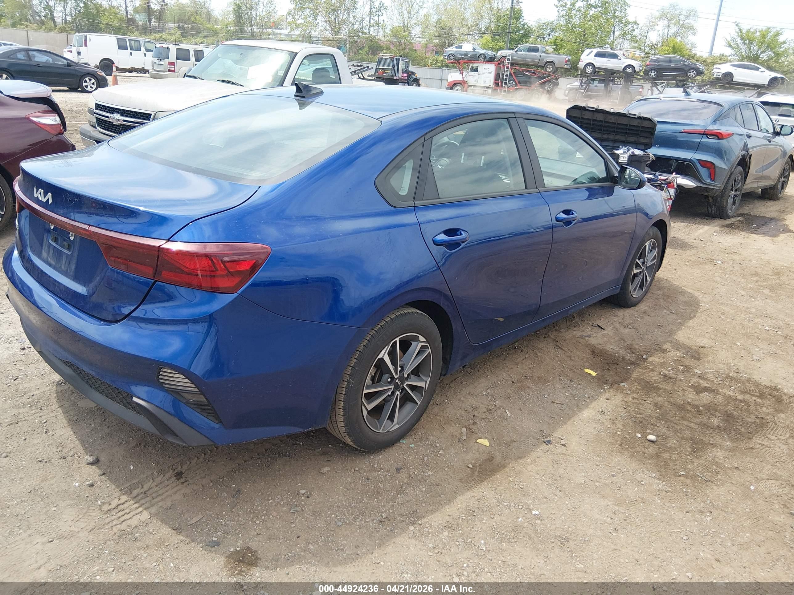 KIA FORTE image 4