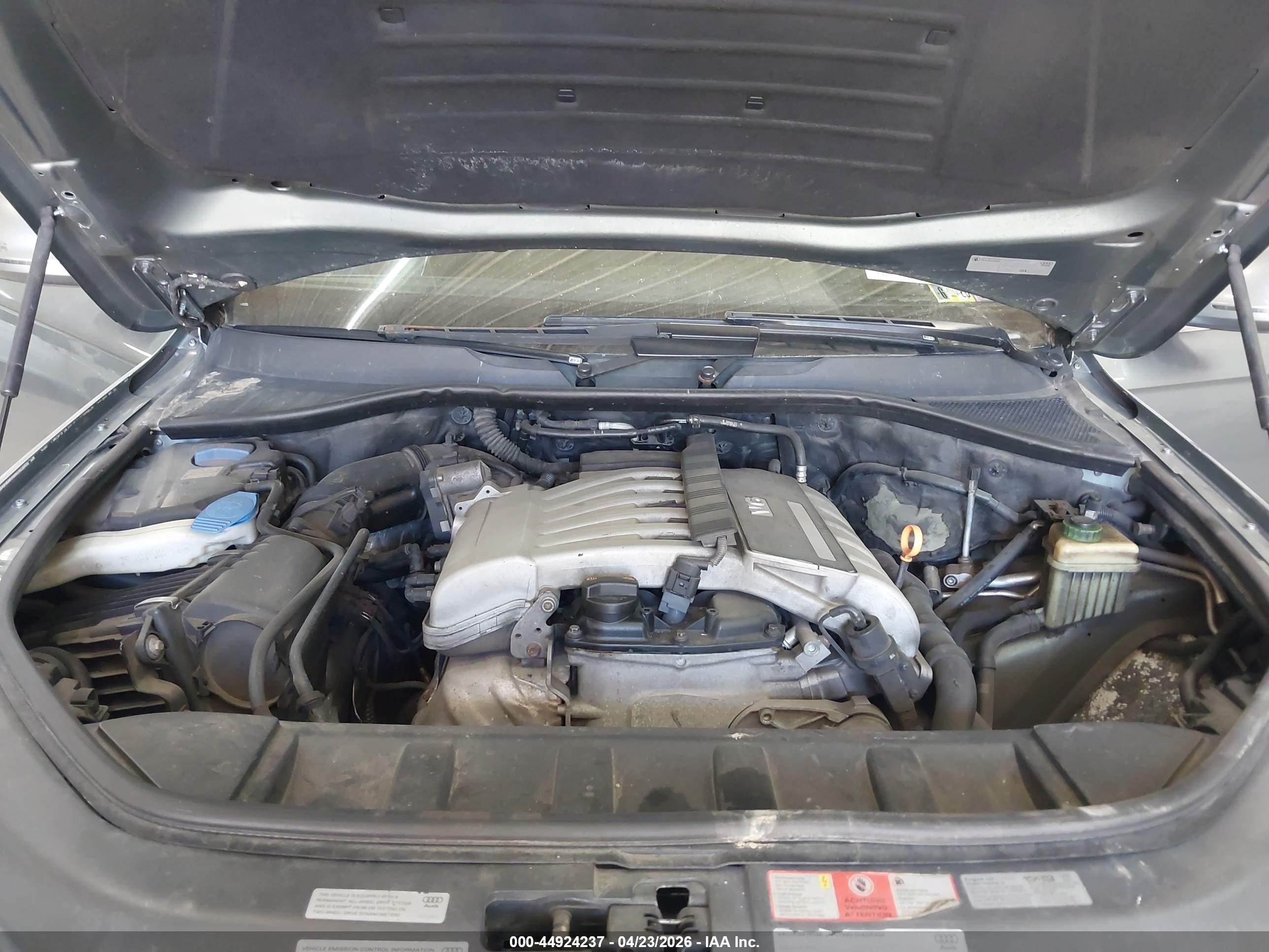 AUDI Q7 image 10