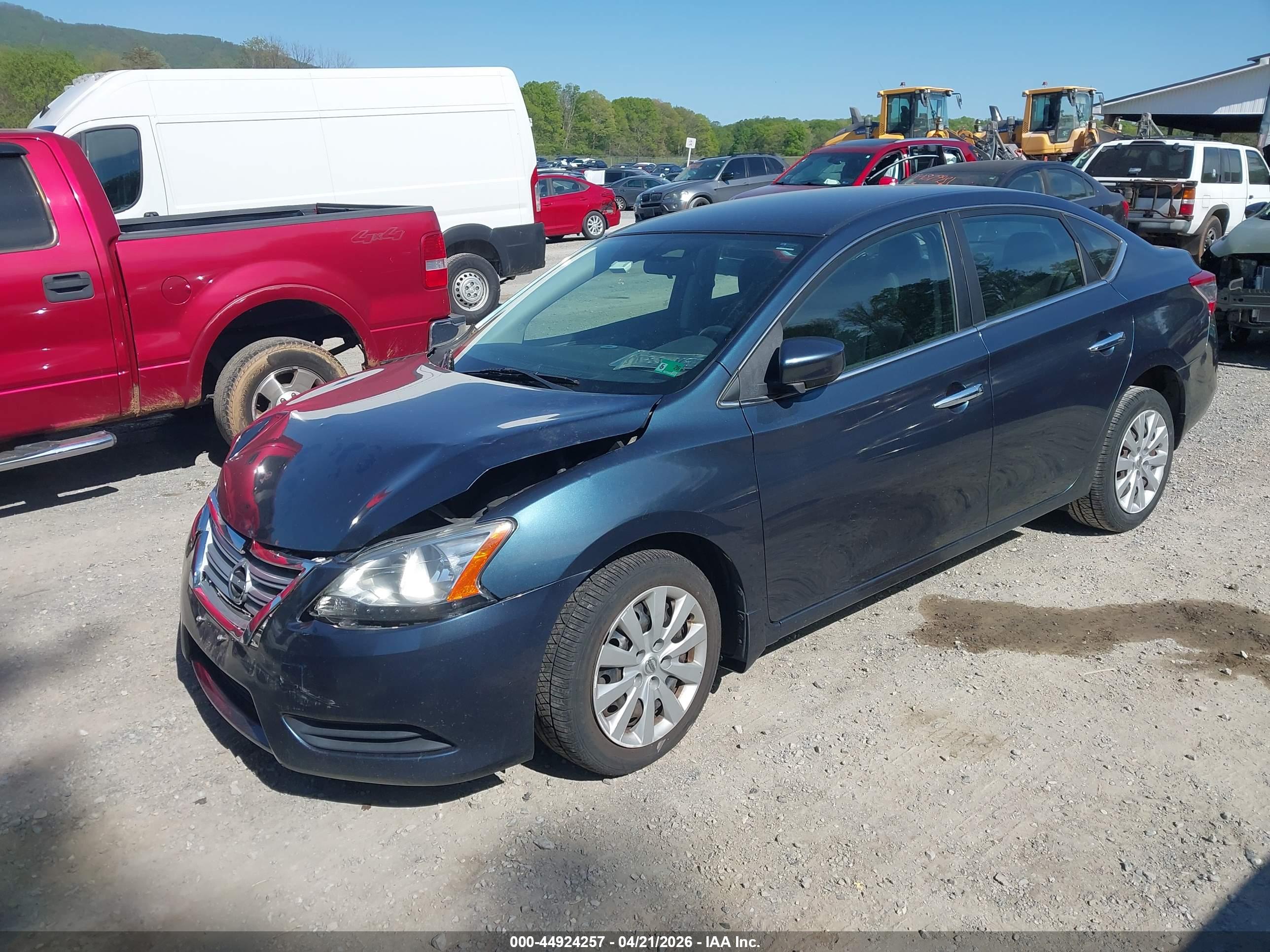 NISSAN SENTRA image 2