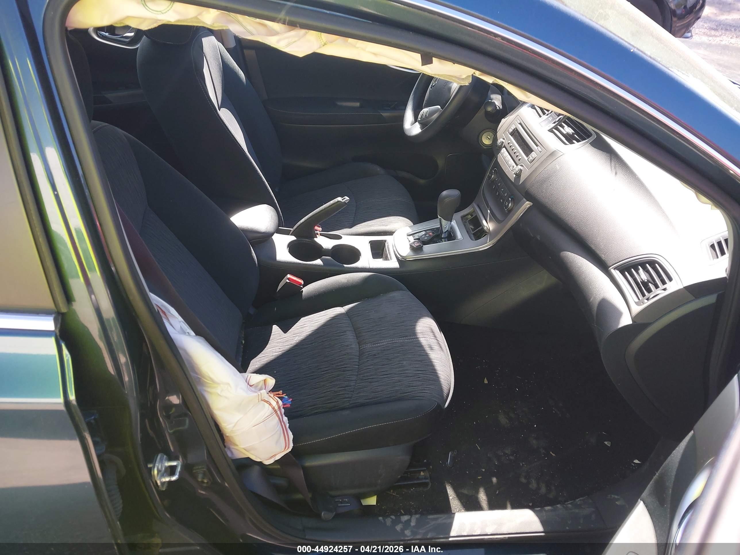 NISSAN SENTRA image 5