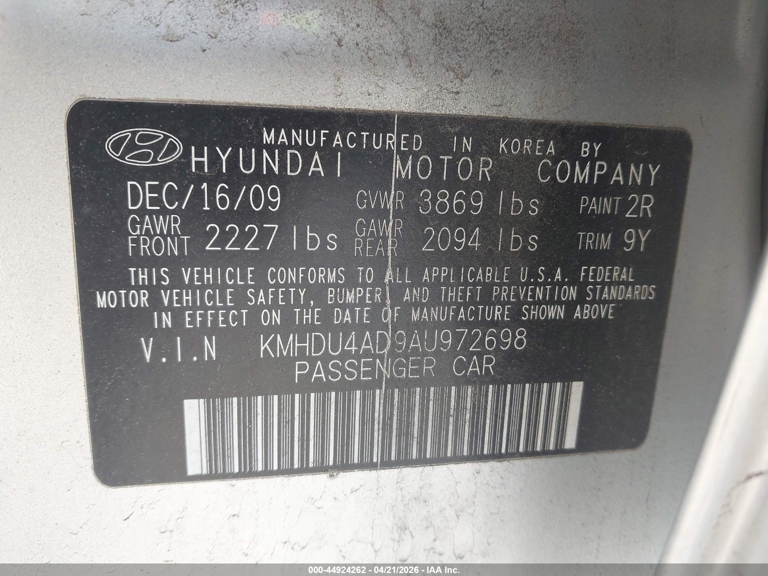 HYUNDAI ELANTRA image 9
