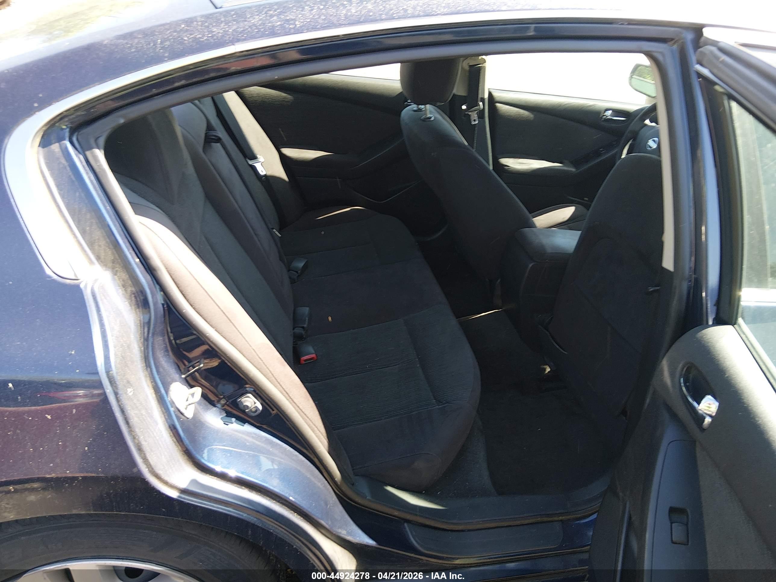 NISSAN ALTIMA image 8