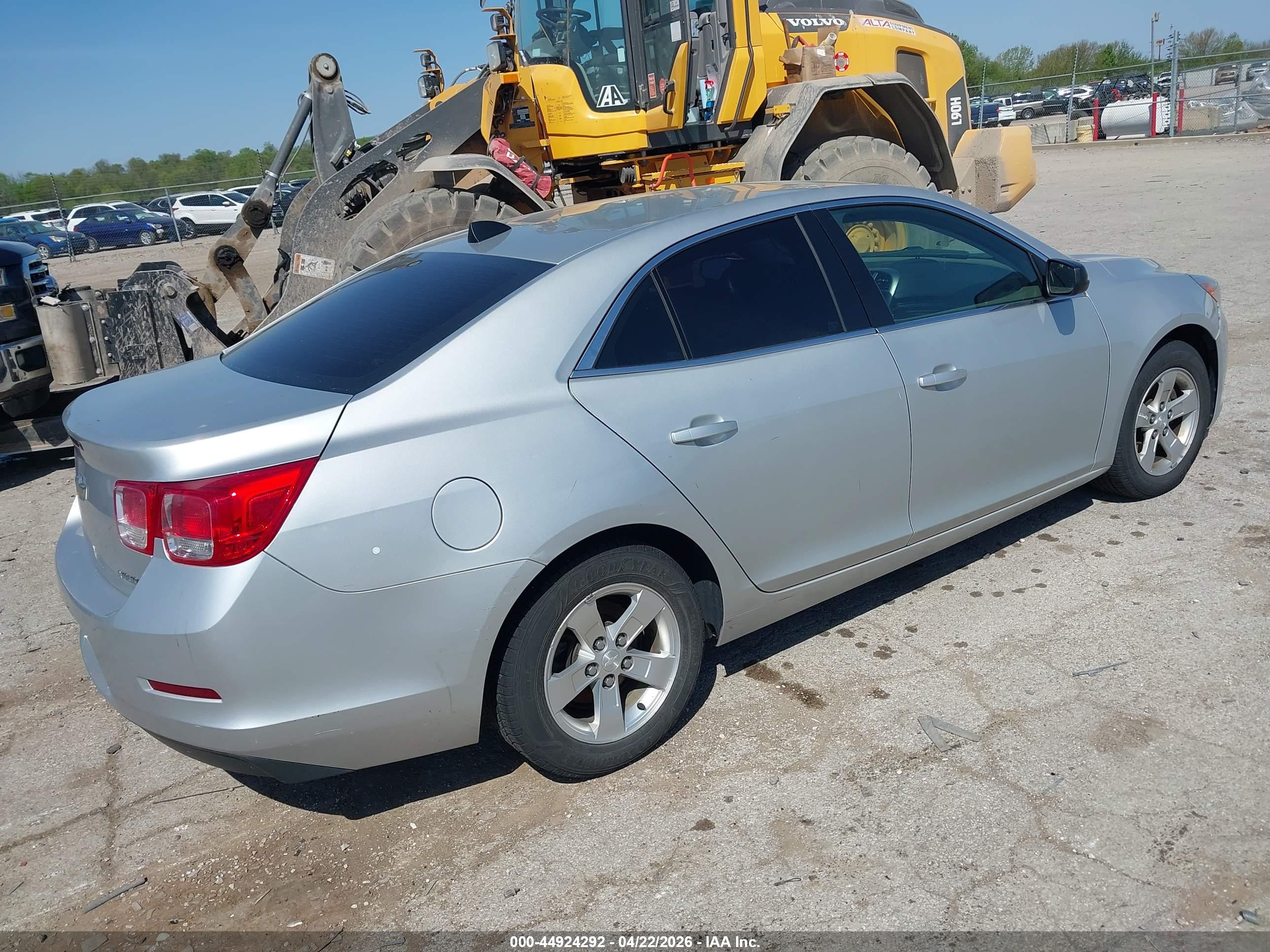 CHEVROLET MALIBU image 4
