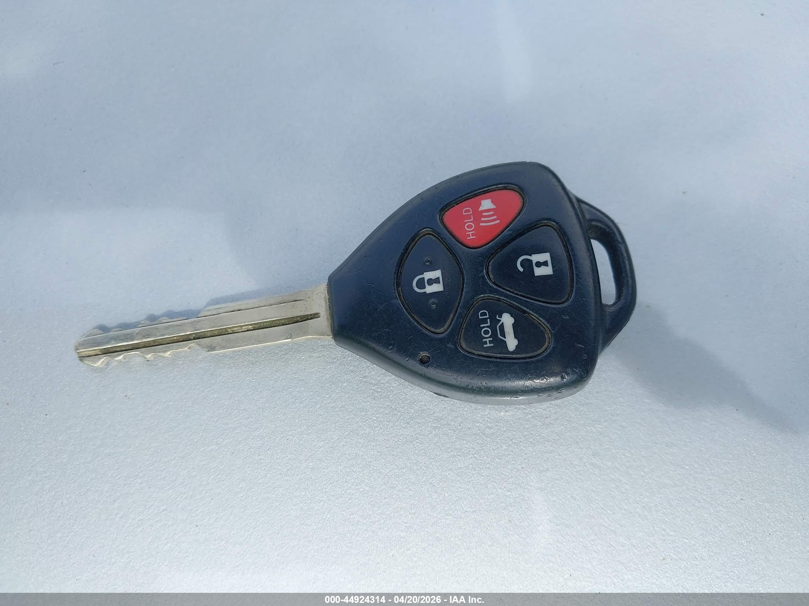 TOYOTA COROLLA image 11