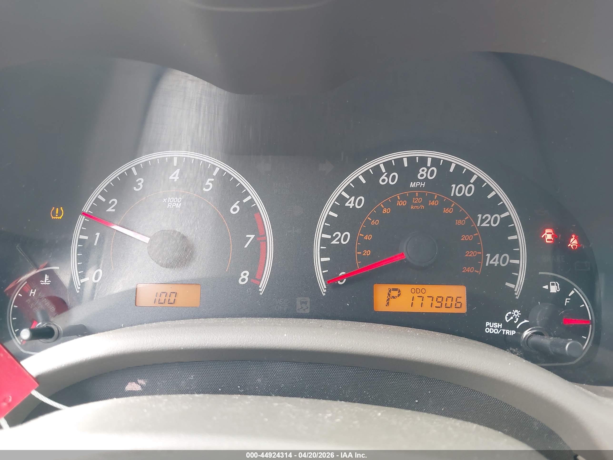 TOYOTA COROLLA image 7