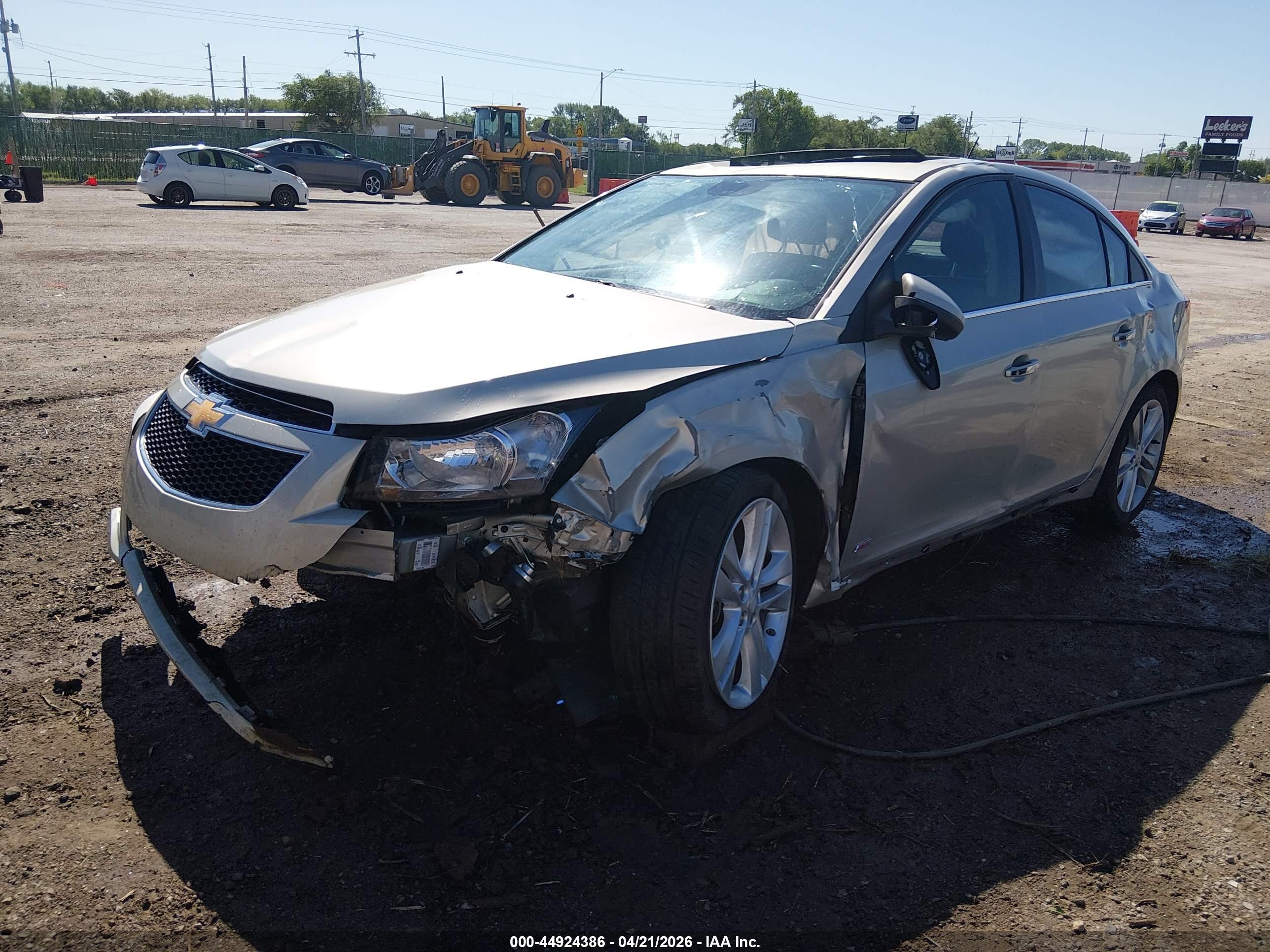 CHEVROLET CRUZE image 2