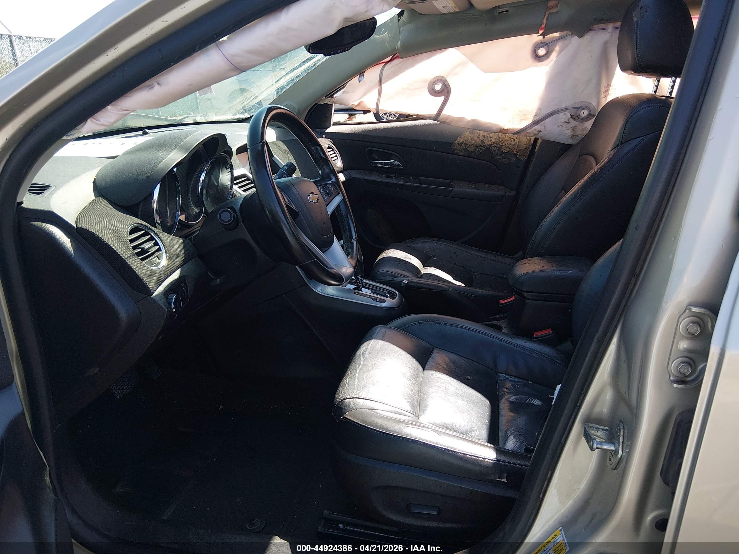 CHEVROLET CRUZE image 5