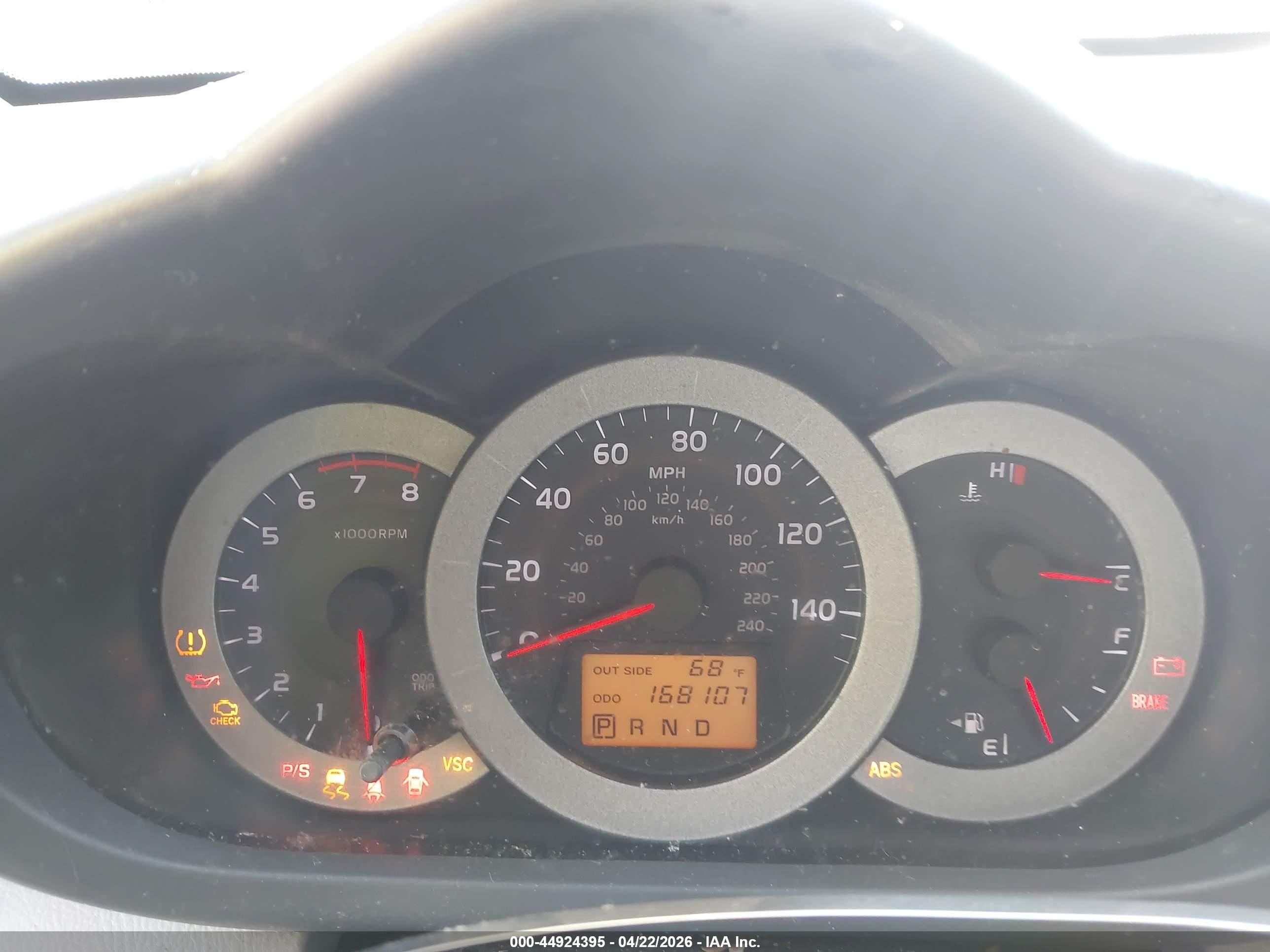 TOYOTA RAV4 image 7